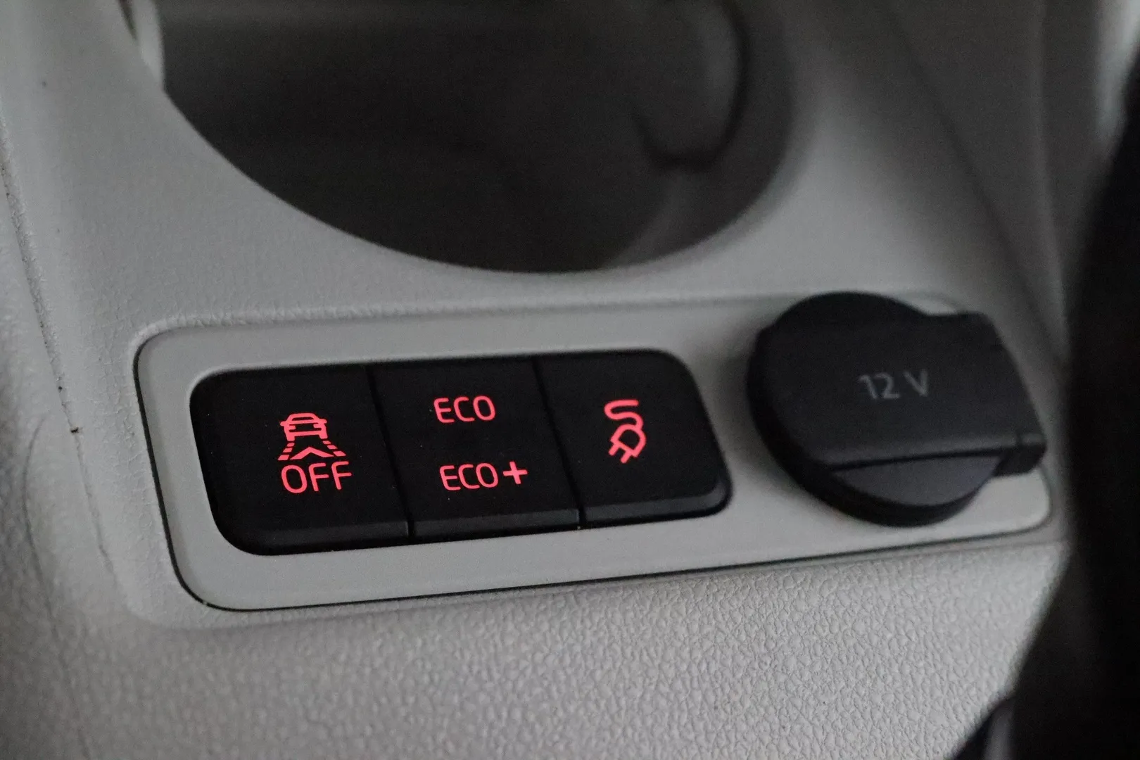 VOLKSWAGEN up! LNE-520 carousel image