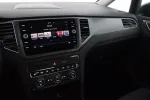 Volkswagen Golf Sportsvan IOL-276 carousel thumbs