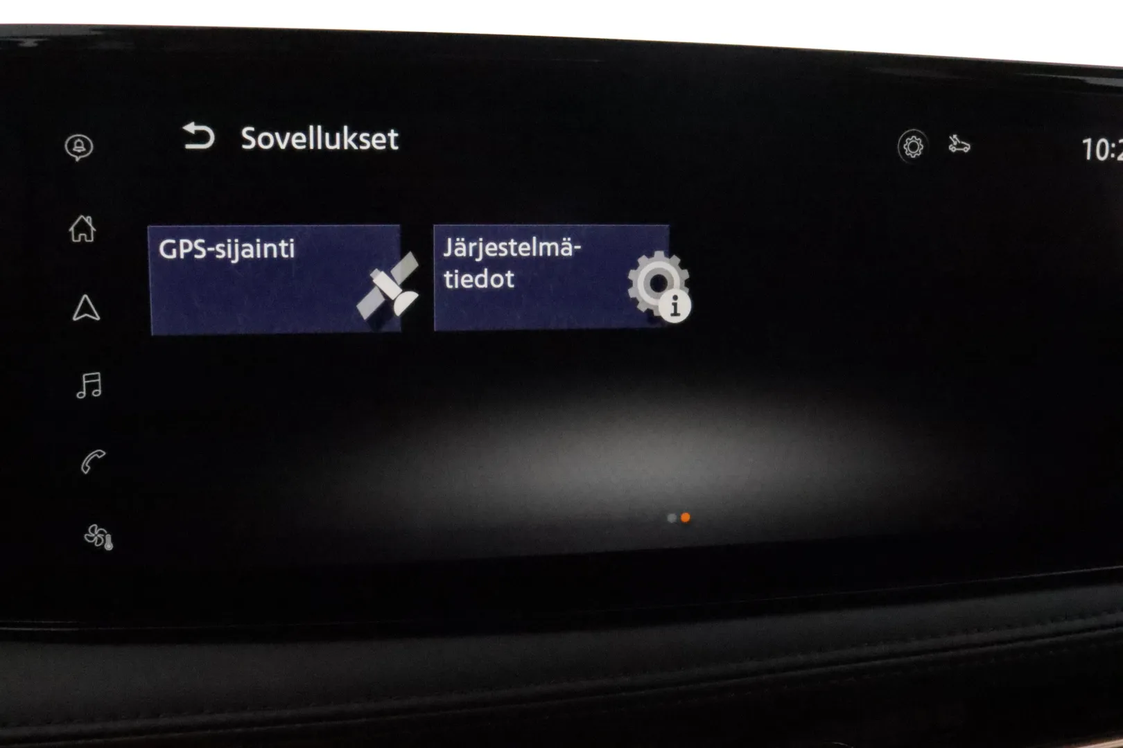 Nissan Ariya IRJ-642 carousel image