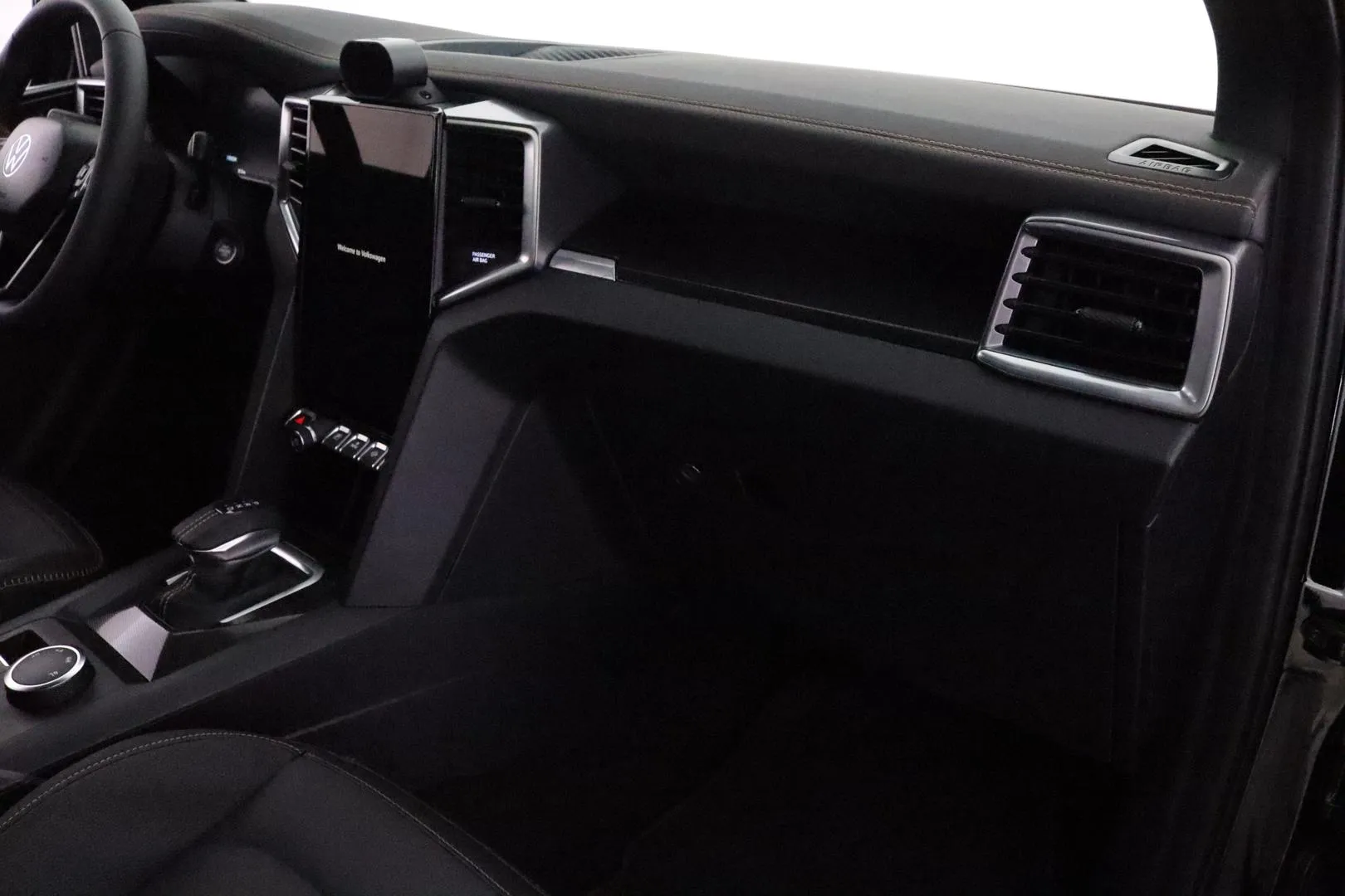 Volkswagen Amarok SRO-290 carousel image