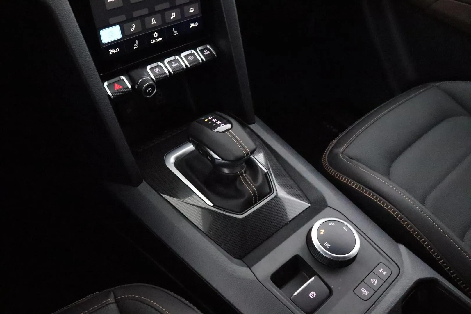 Volkswagen Amarok SRO-290 carousel image