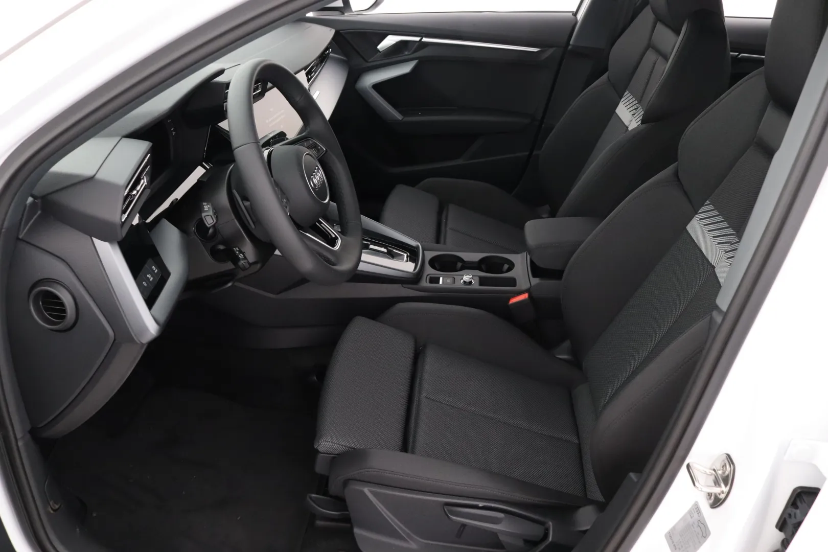 Audi A3 GRF-605 carousel image