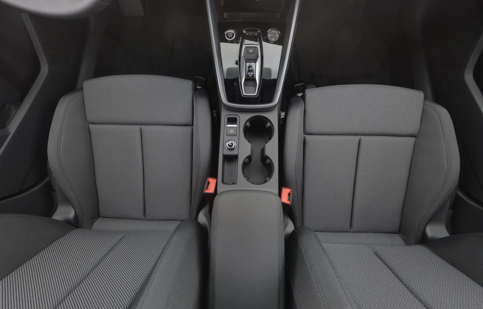 Audi A3 GRF-605 carousel image