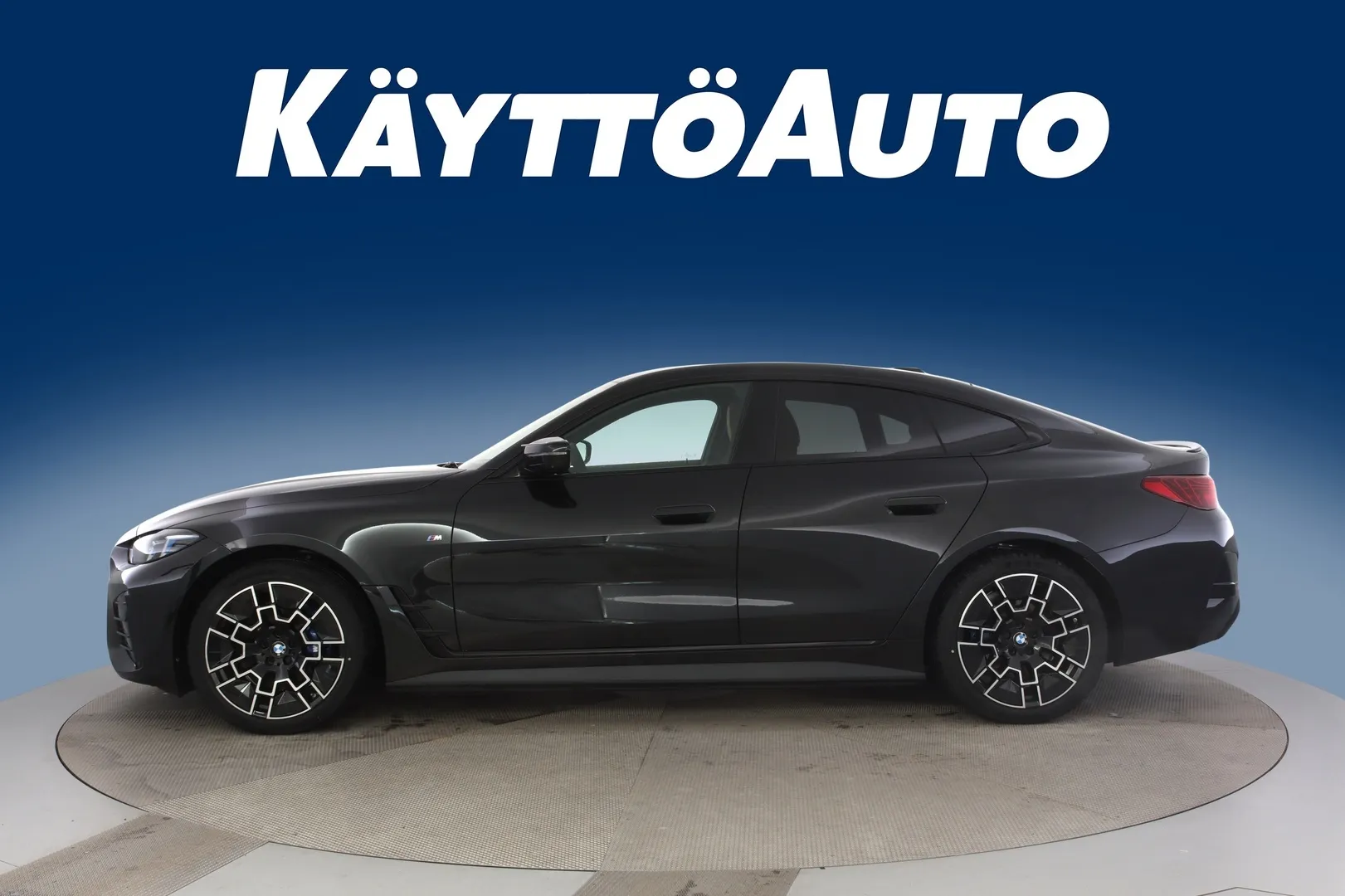 BMW i4 XTT-177 carousel image