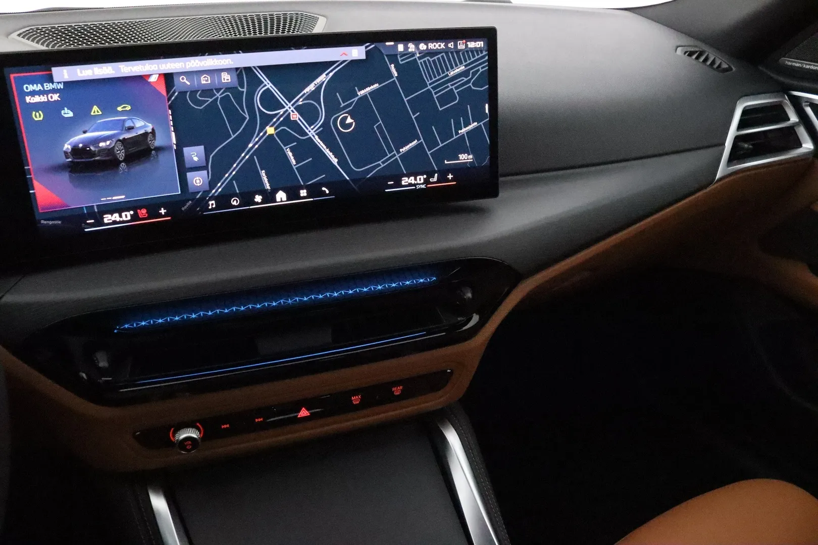 BMW i4 XTT-177 carousel image