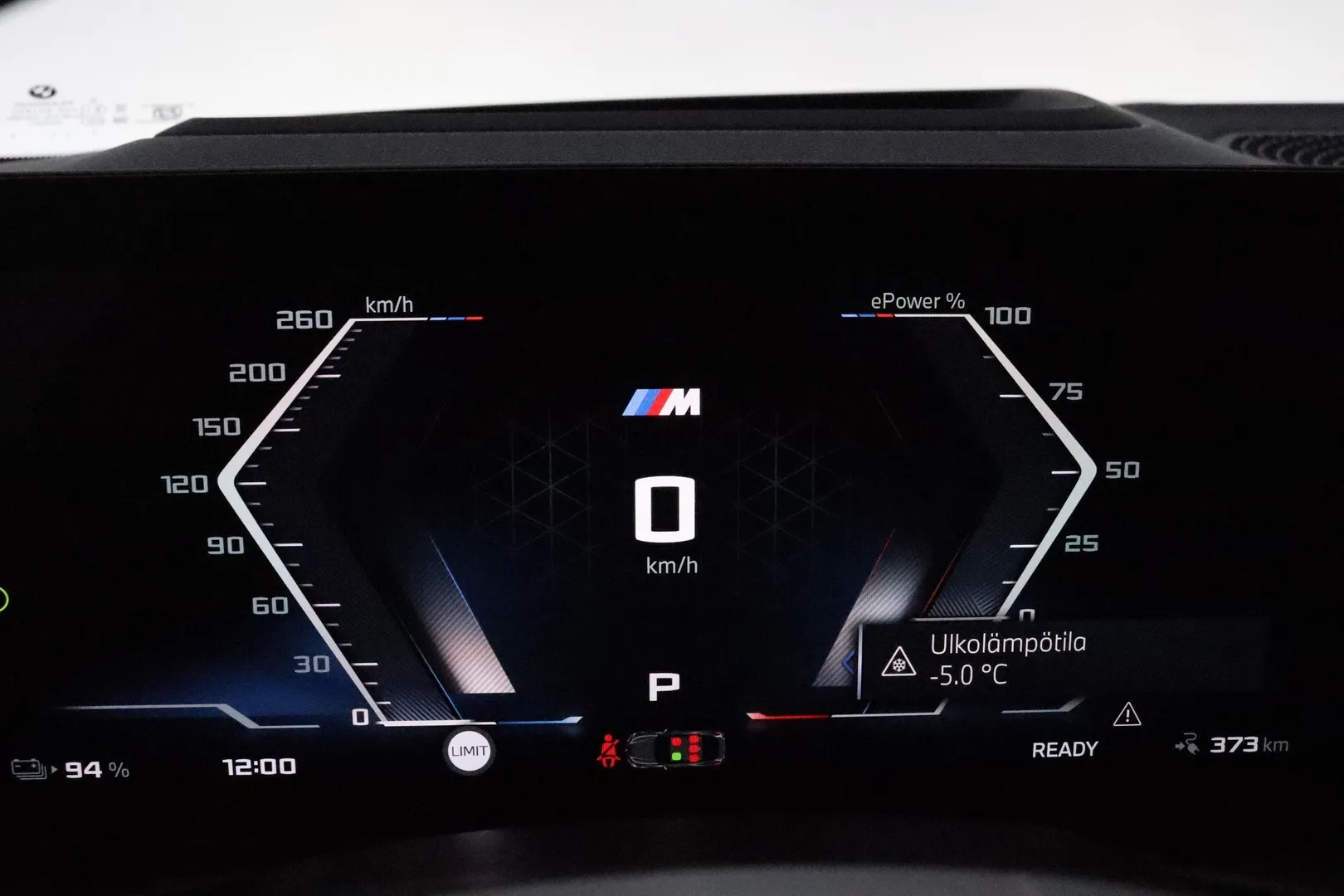 BMW i4 XTT-177 carousel image