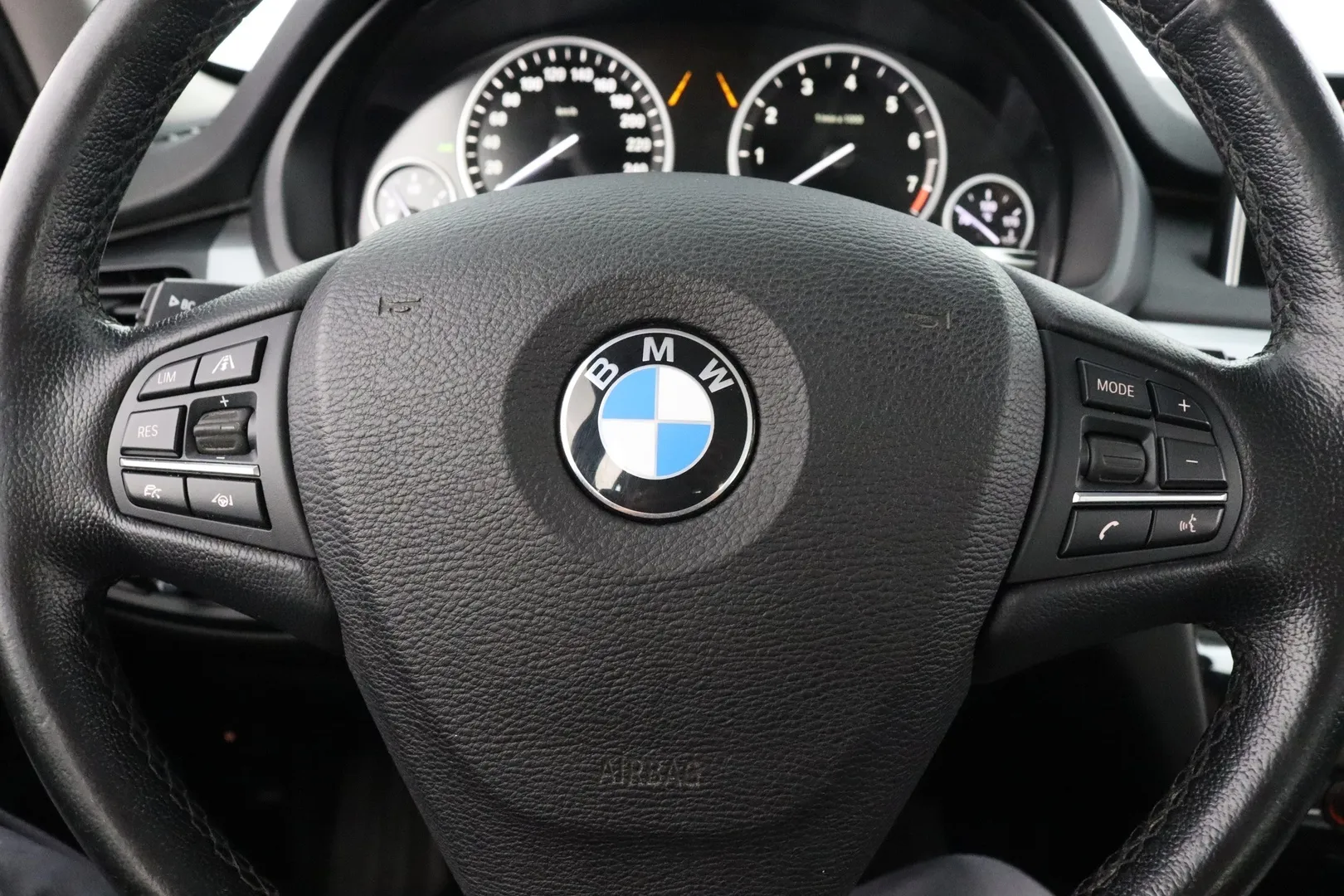BMW X5 FPZ-524 carousel image