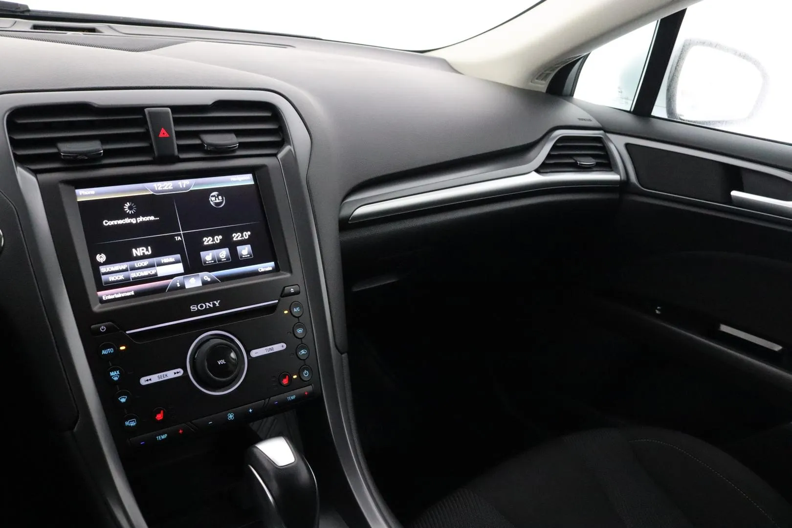 Ford Mondeo BSX-124 carousel image