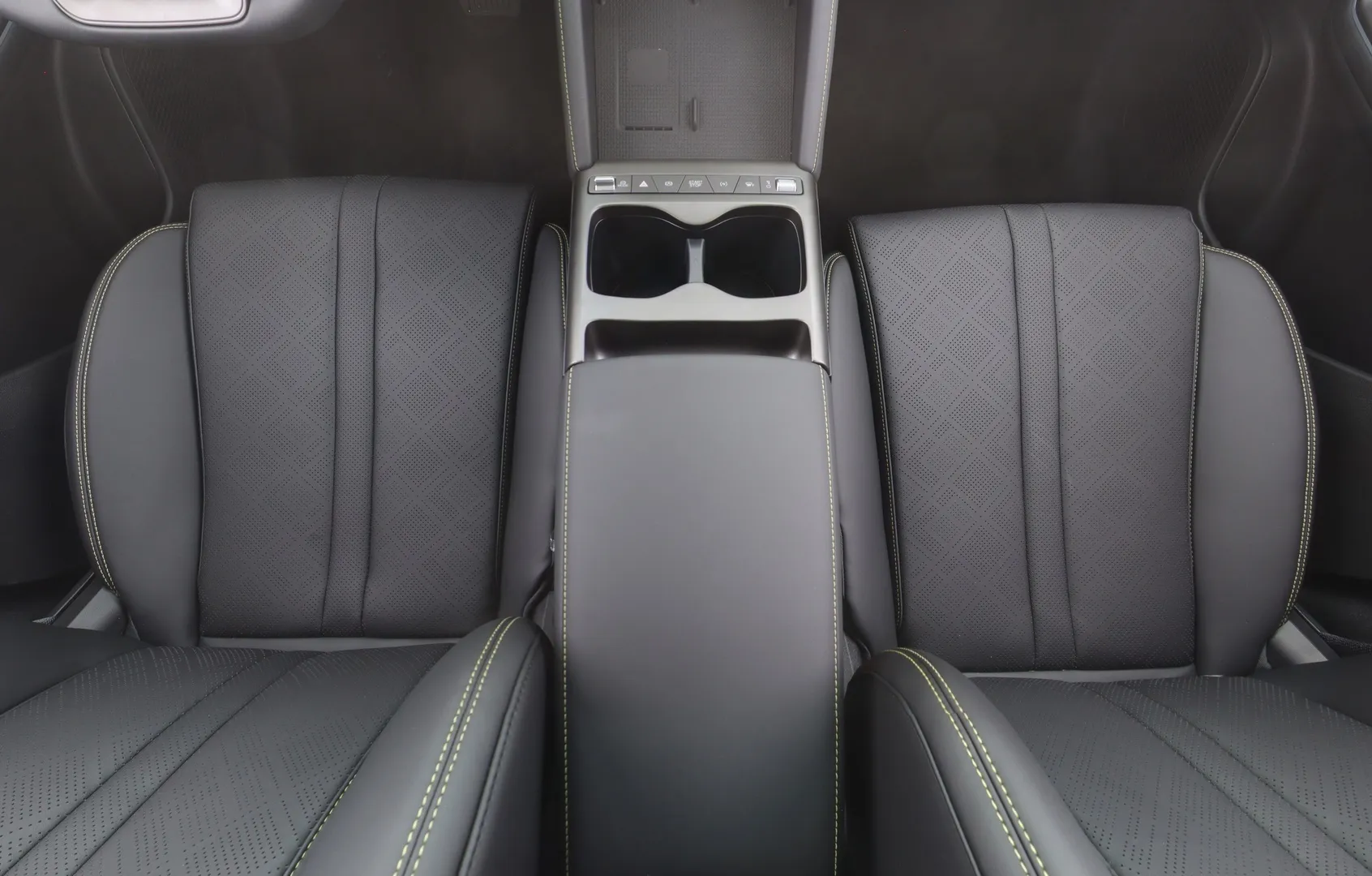 BYD ATTO 2 GRO-133 carousel image