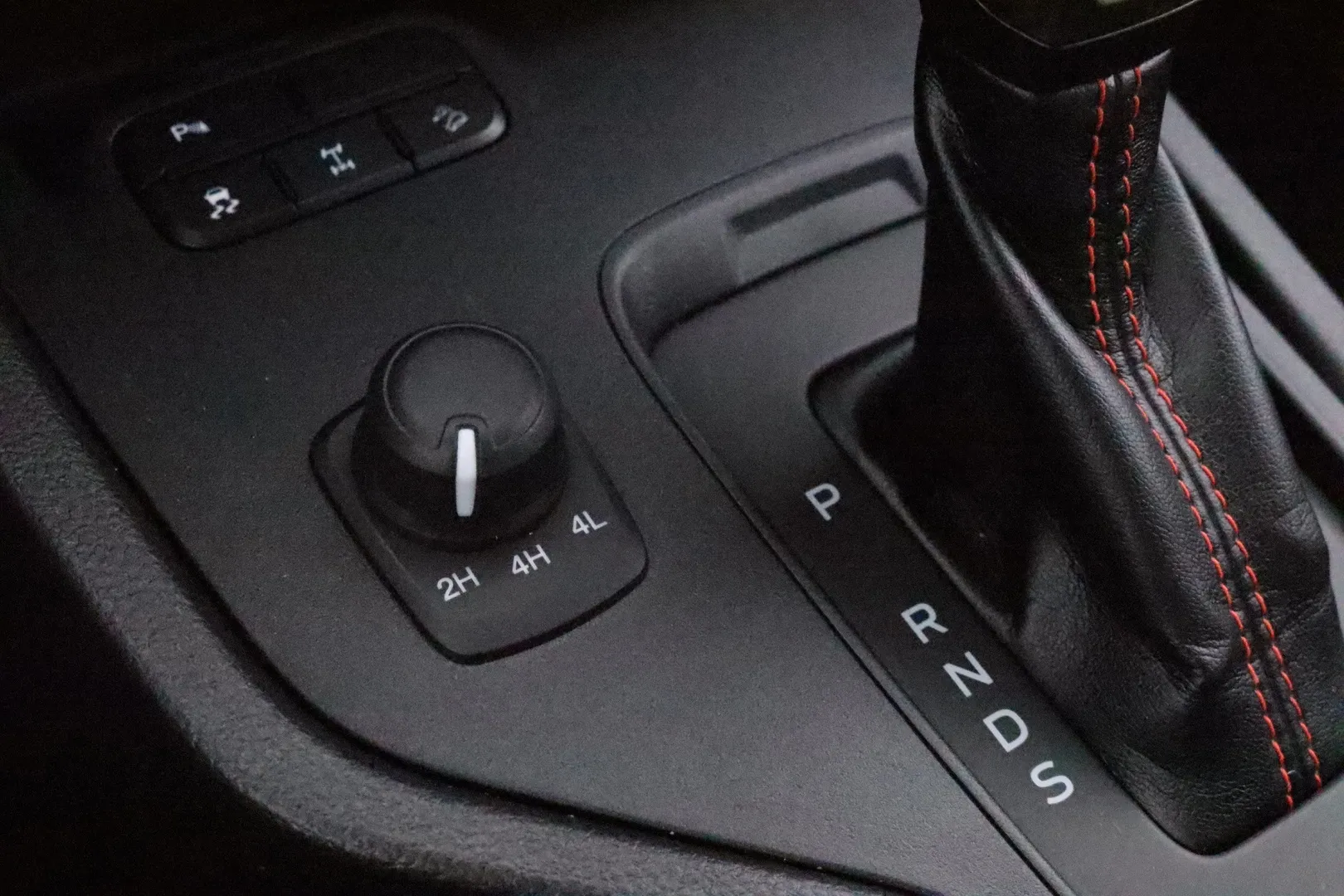 FORD Ranger KUV-817 carousel image