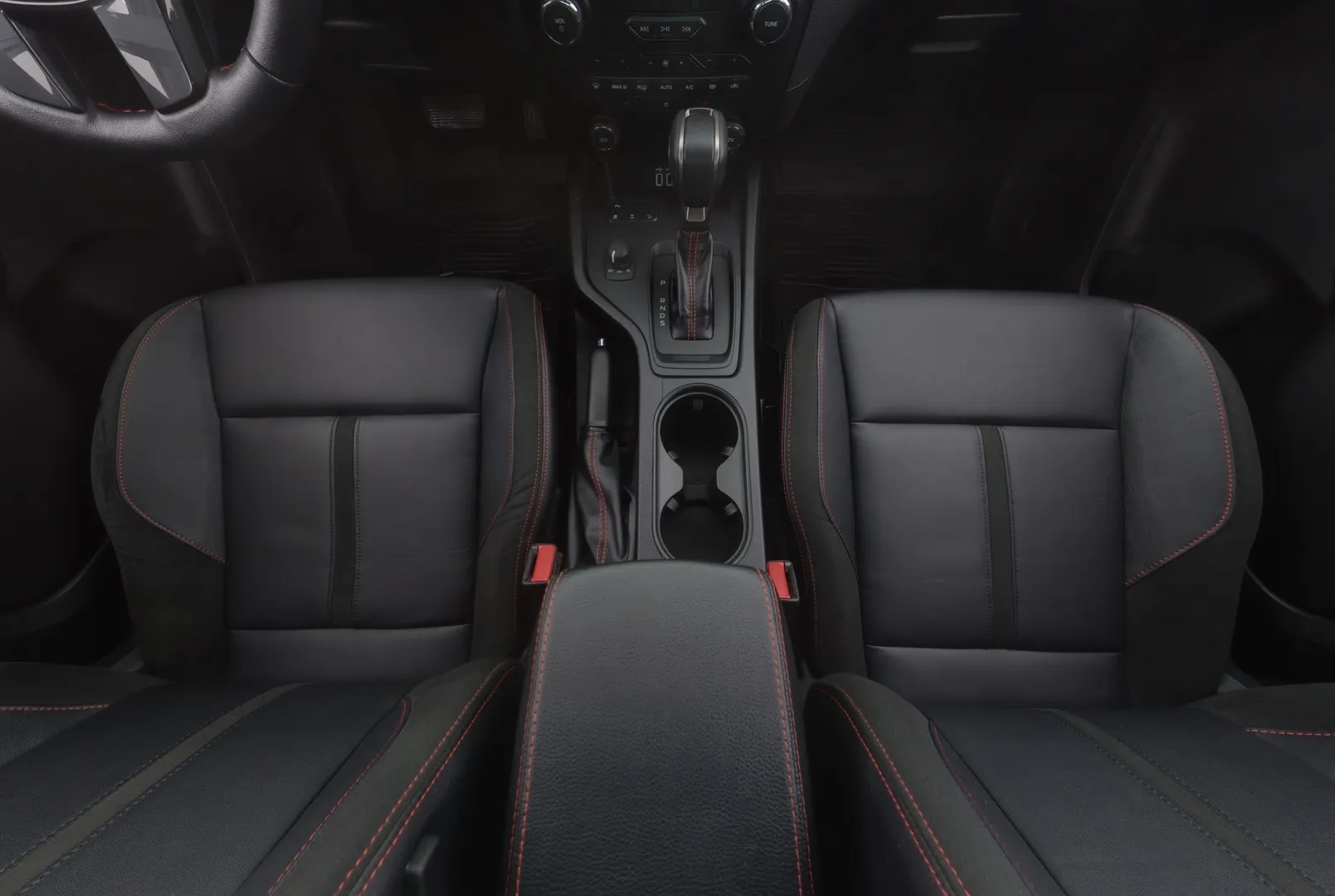 FORD Ranger KUV-817 carousel image