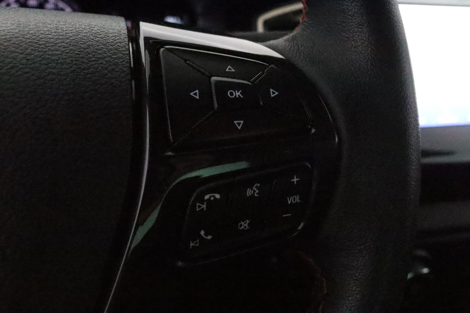 FORD Ranger KUV-817 carousel image