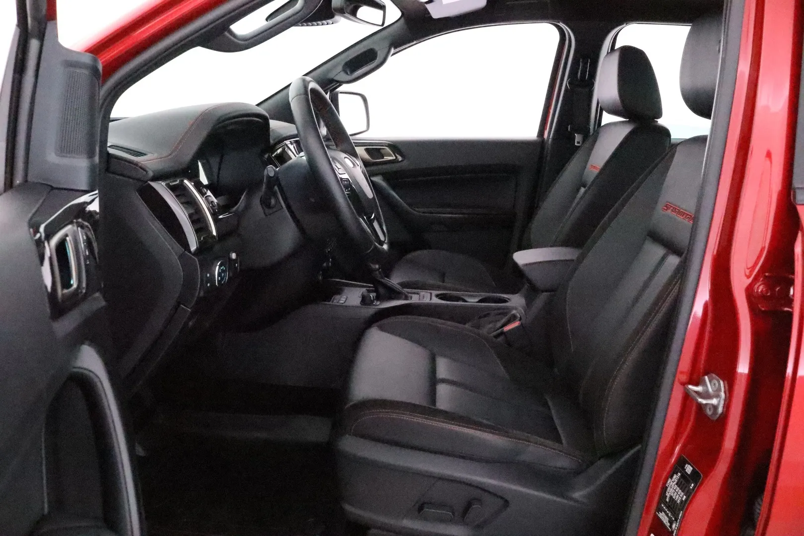 FORD Ranger KUV-817 carousel image