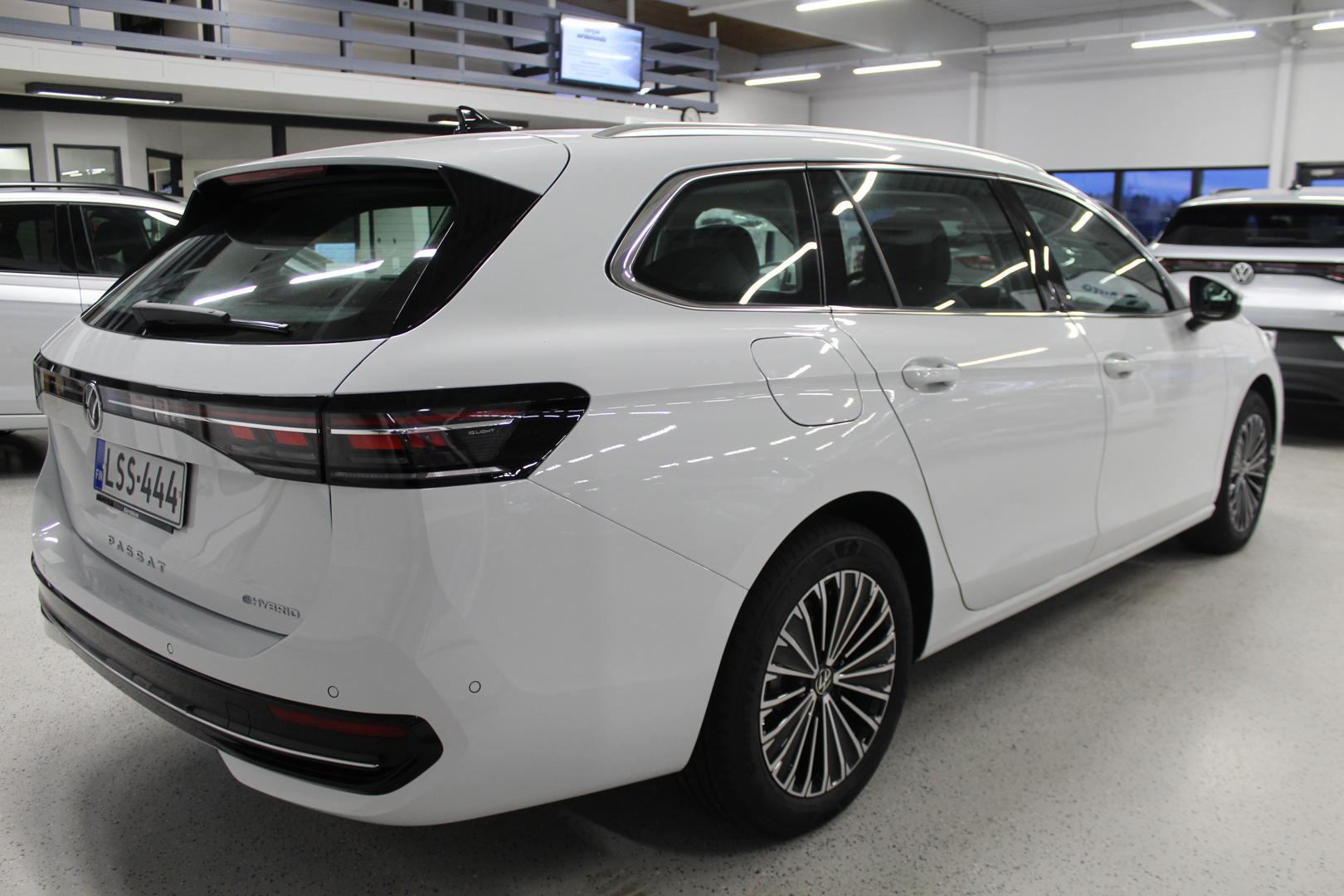 Volkswagen Passat 2025, kuva 4/10