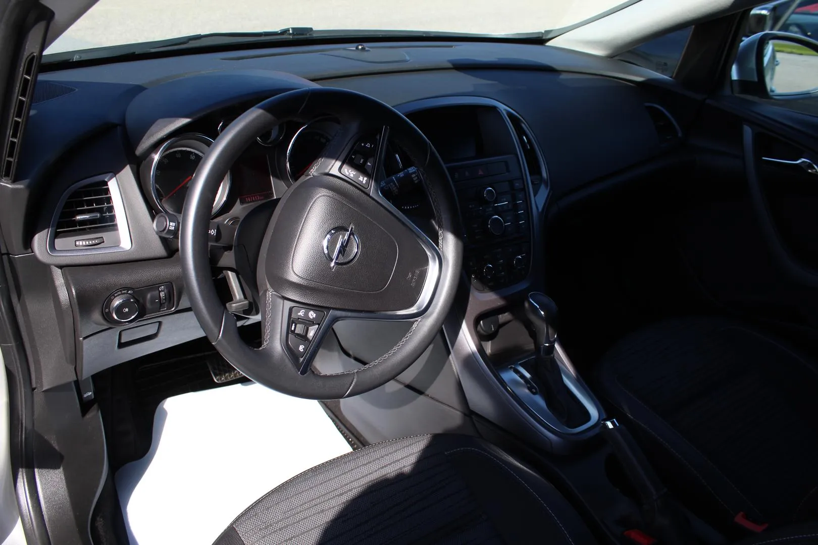 OPEL Astra ENO-116 carousel image