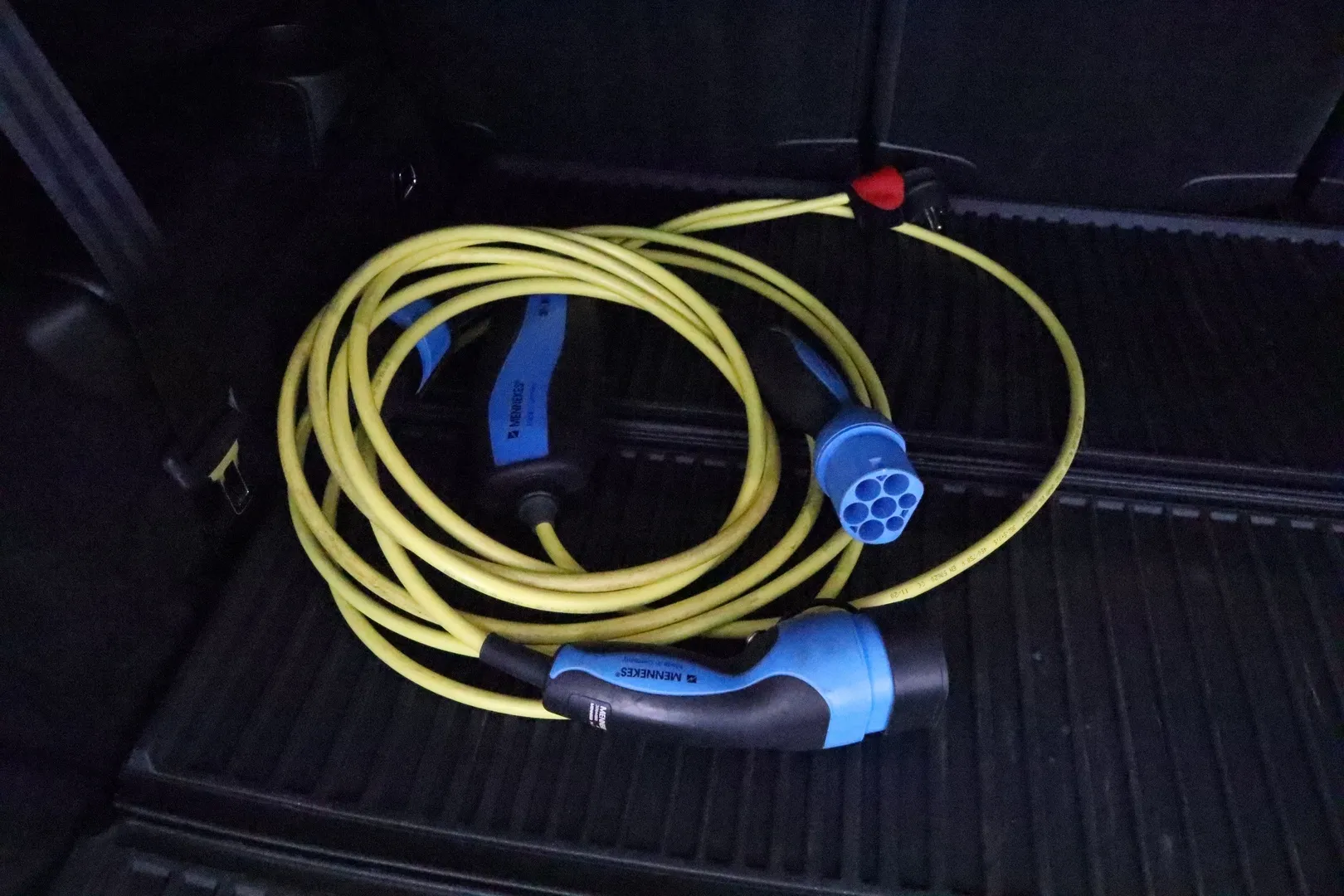 Volvo XC90 SPA-576 carousel image