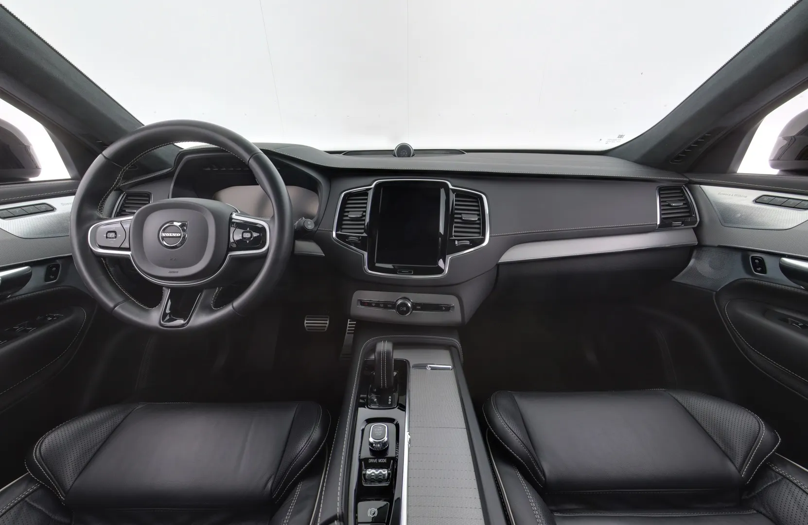 Volvo XC90 SPA-576 carousel image