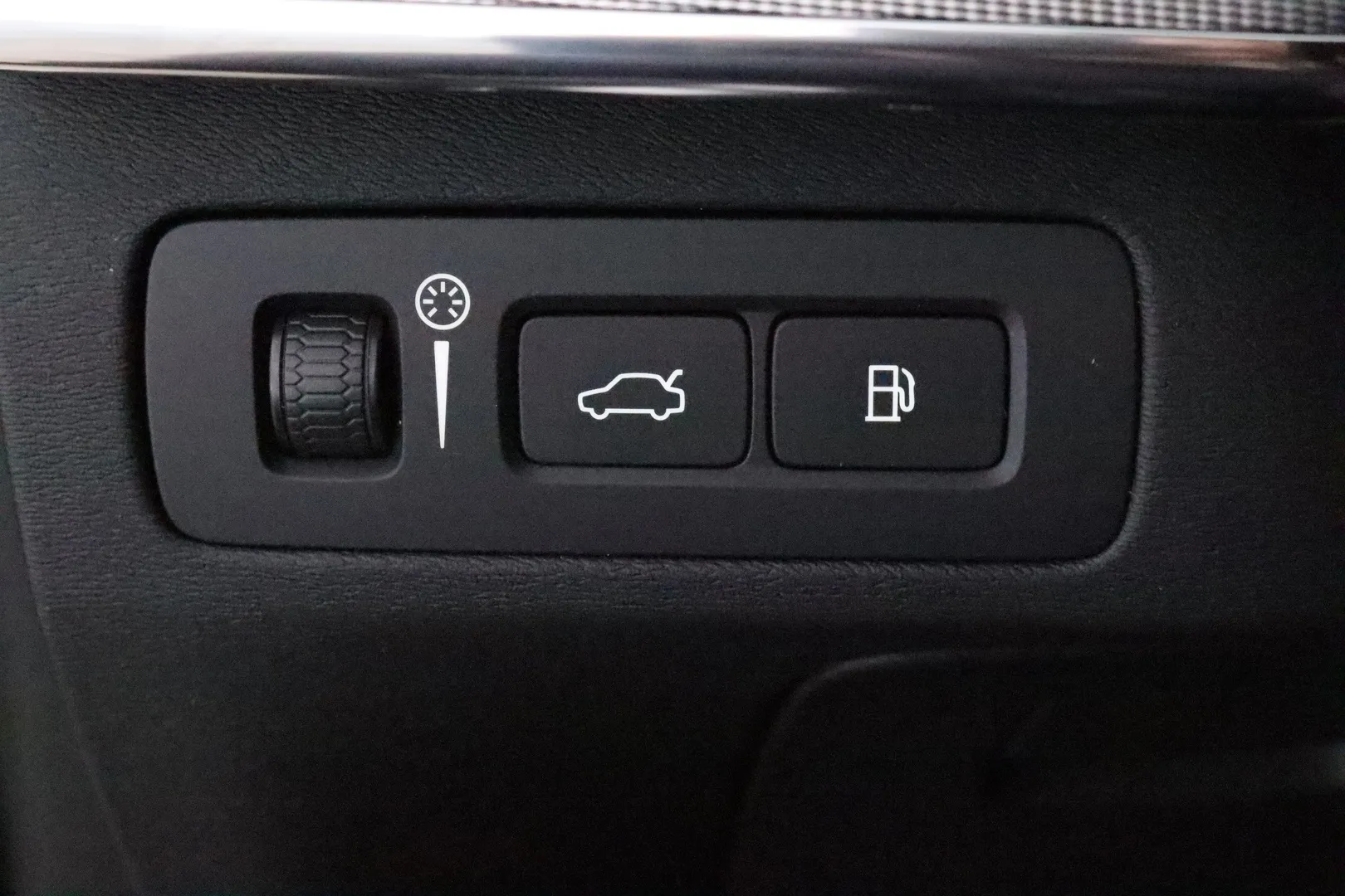 Volvo XC90 SPA-576 carousel image