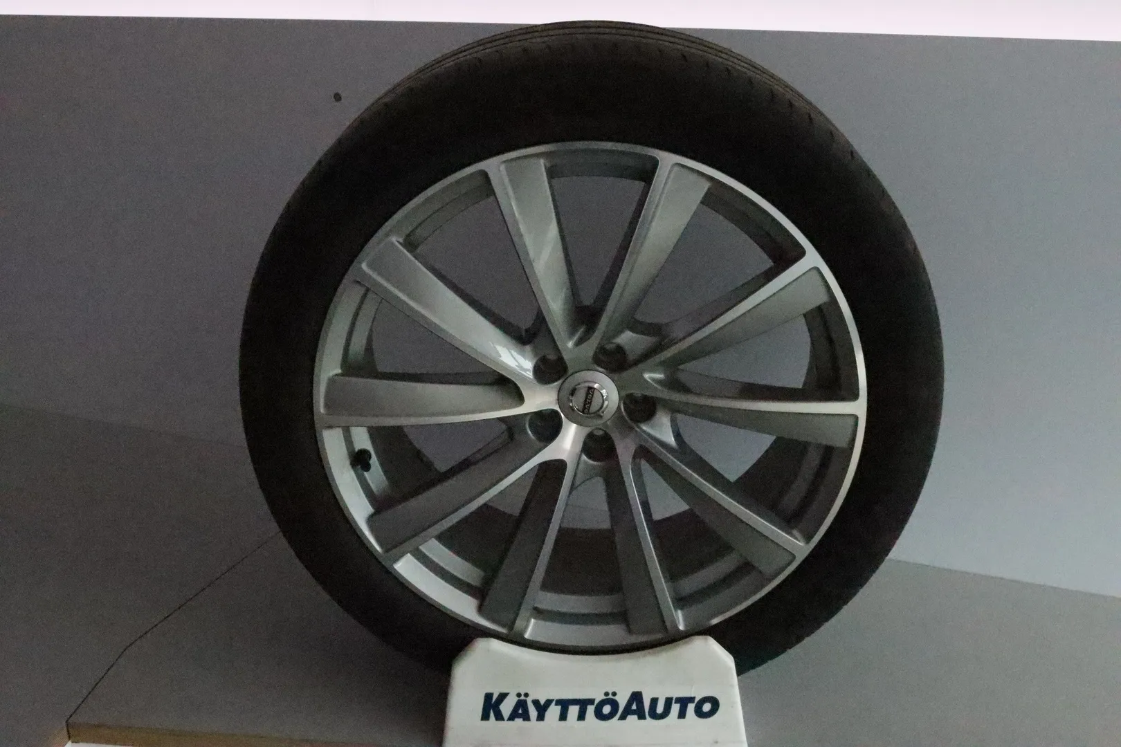 Volvo XC90 SPA-576 carousel image