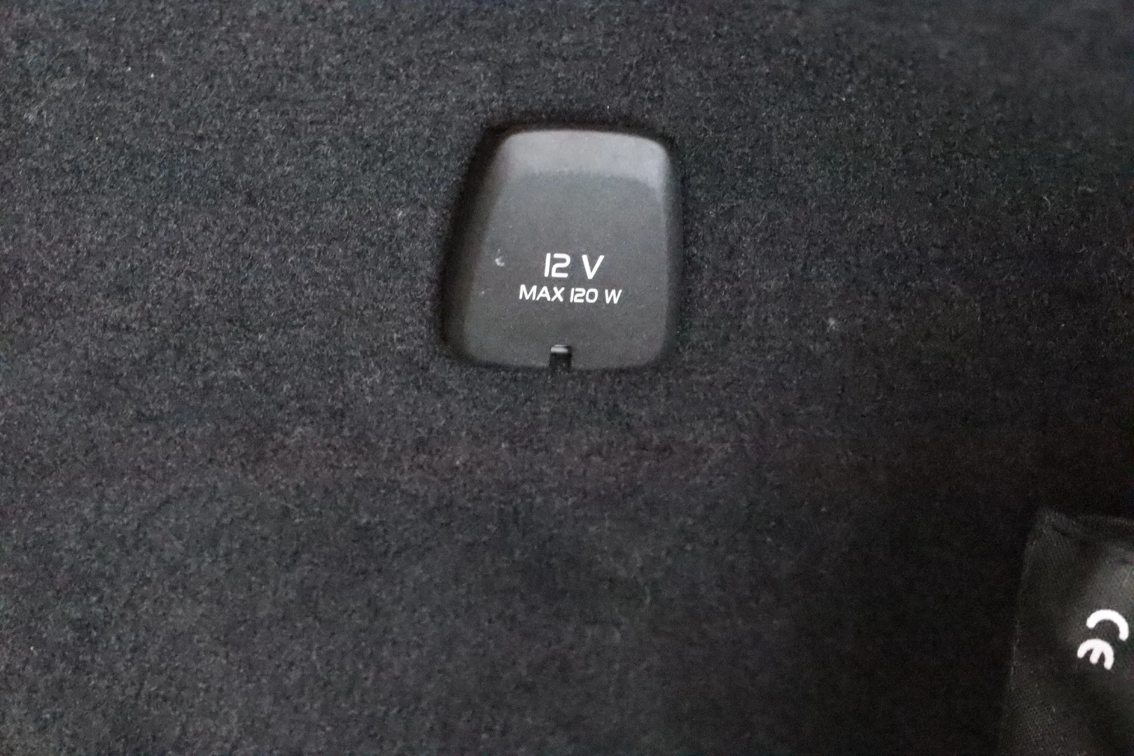 Volvo XC90 SPA-576 carousel image