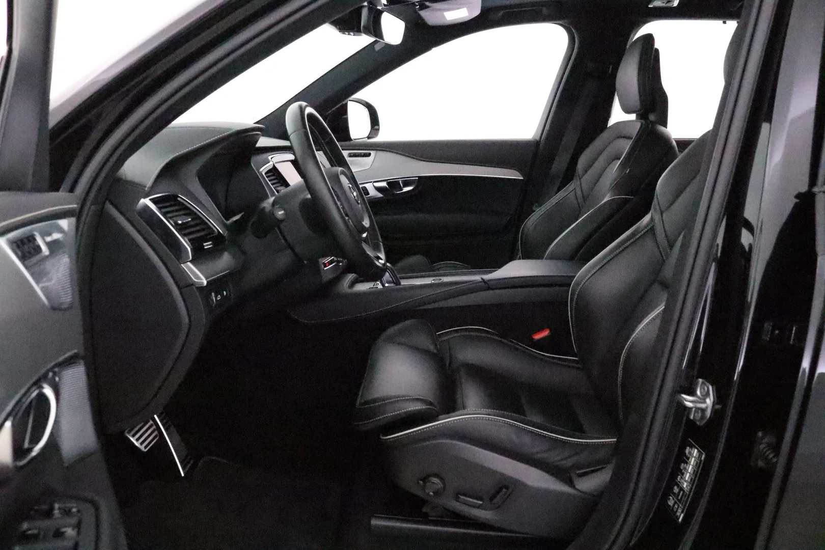 Volvo XC90 SPA-576 carousel image