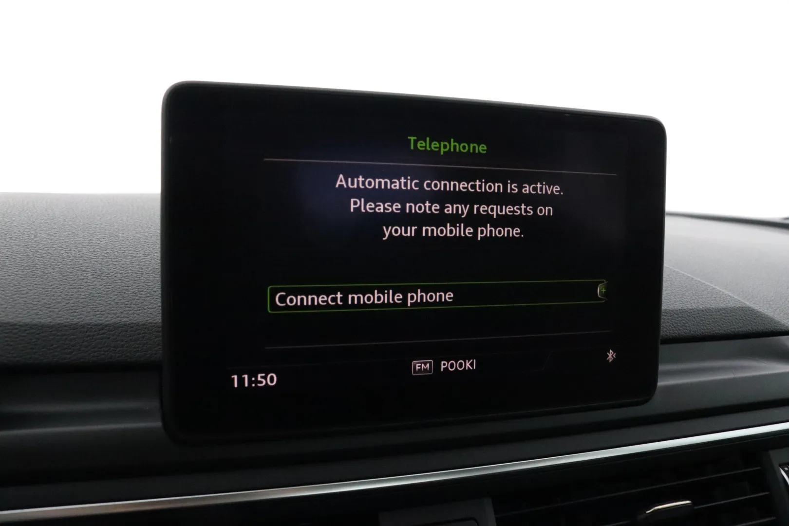 Audi A4 LNK-418 carousel image