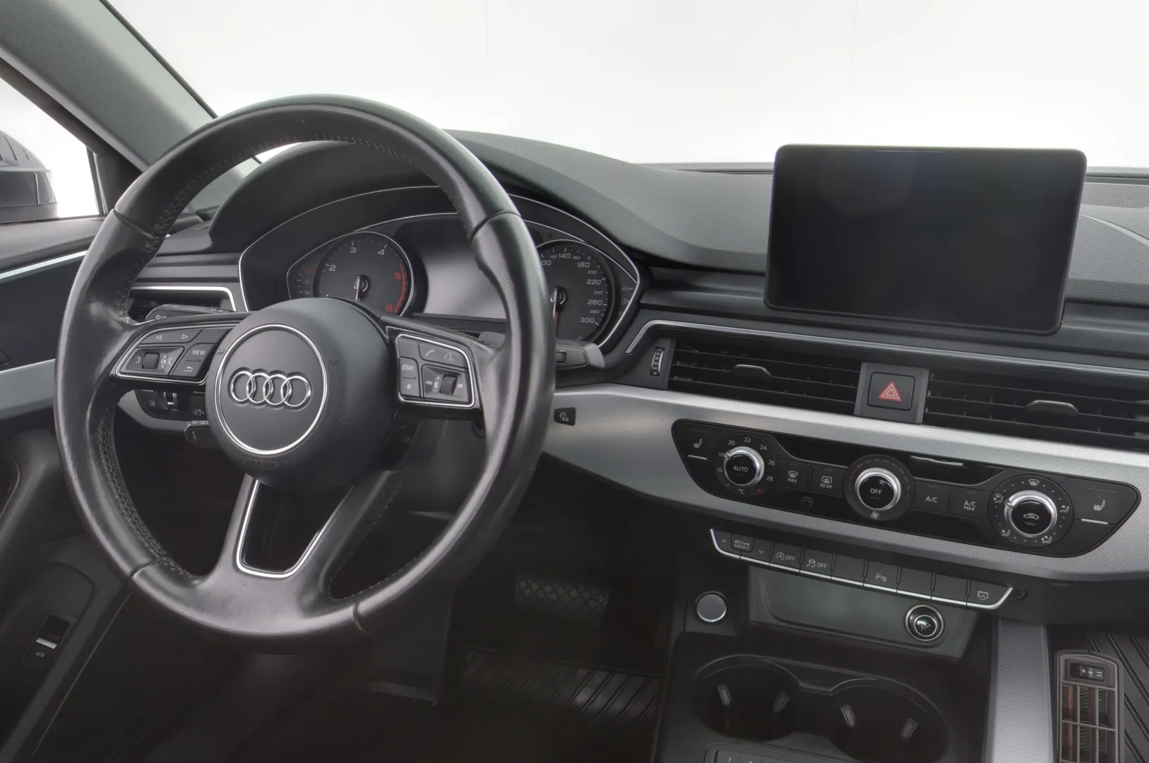 Audi A4 LNK-418 carousel image