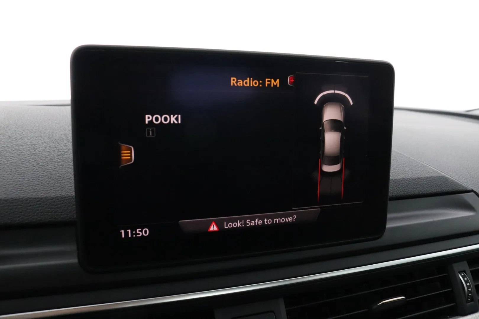 Audi A4 LNK-418 carousel image
