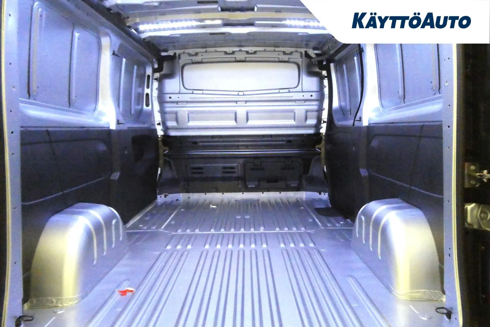 Nissan Primastar SPV-673 carousel image