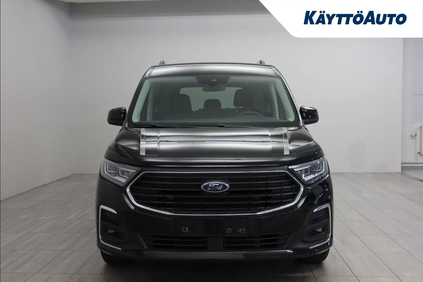 Ford Grand Tourneo Connect ZPH-385 carousel image