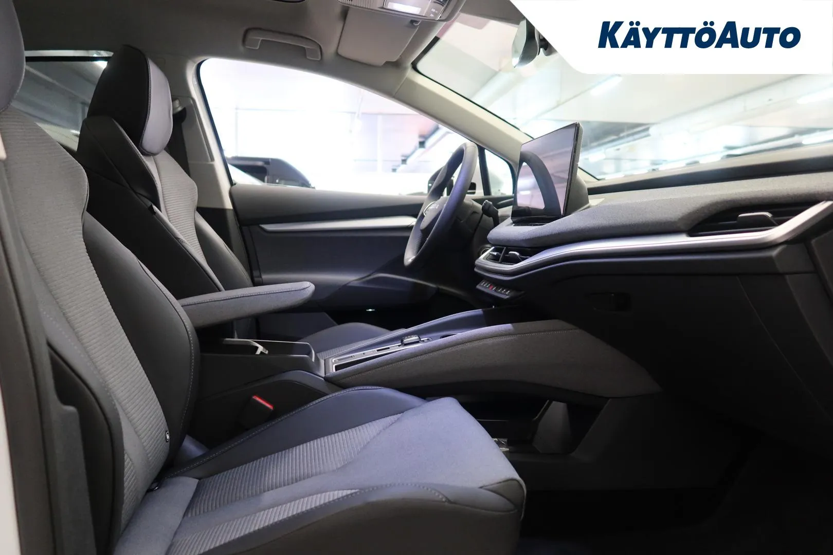 Skoda Enyaq NOA-183 carousel image