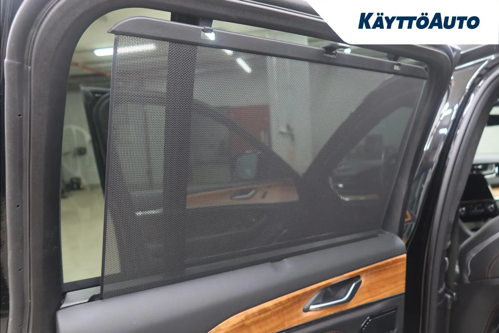 Jeep Grand Cherokee JNN-612 carousel image