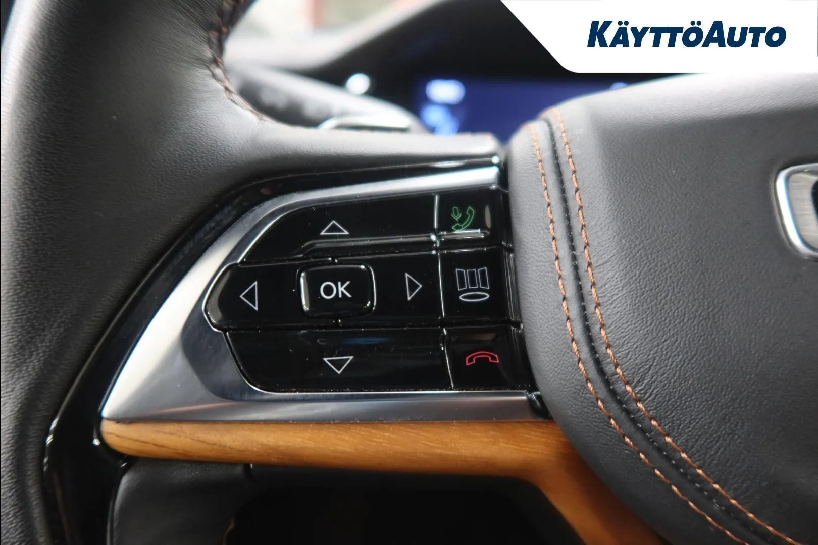 Jeep Grand Cherokee JNN-612 carousel image