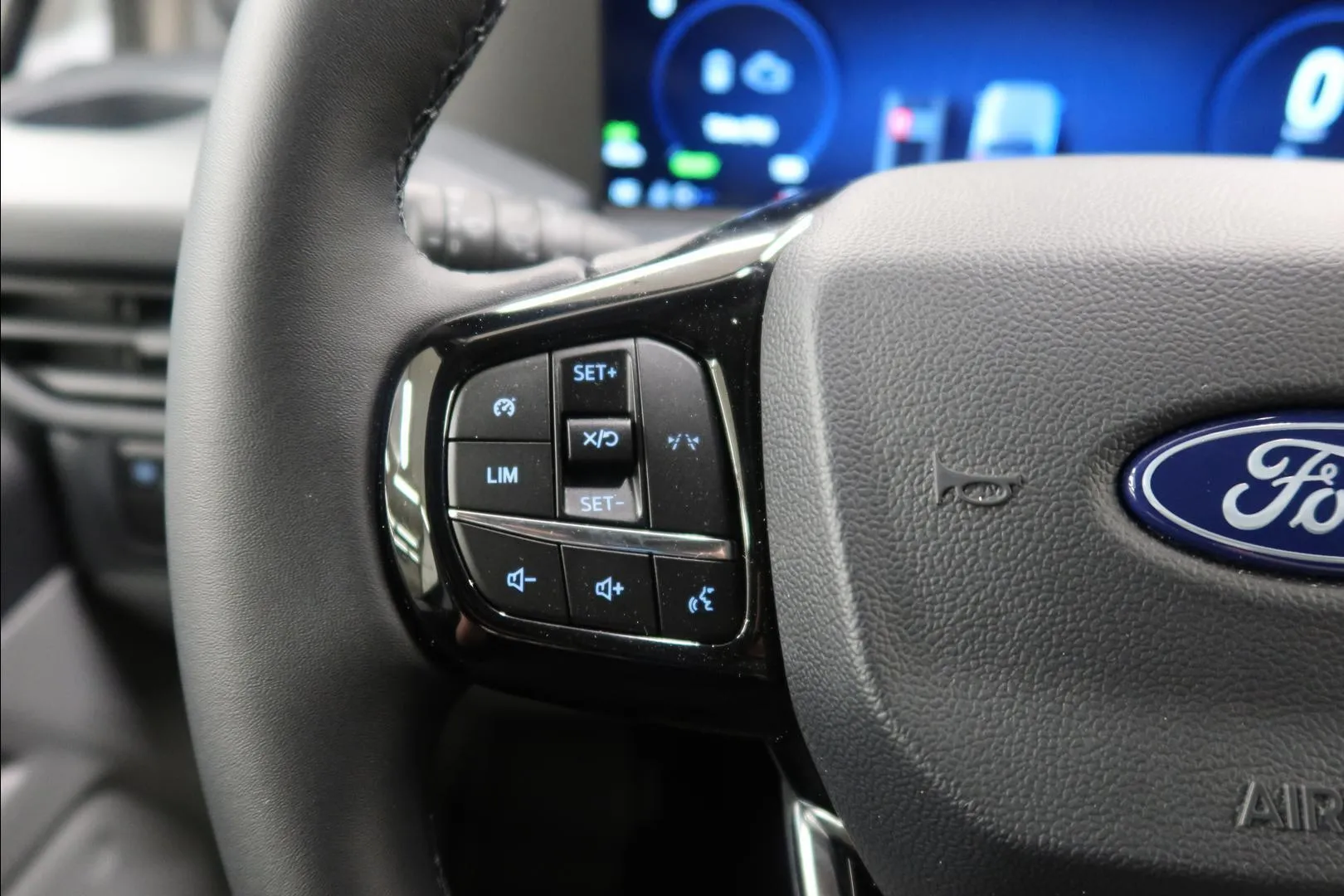 Ford Transit Custom XTN-494 carousel image