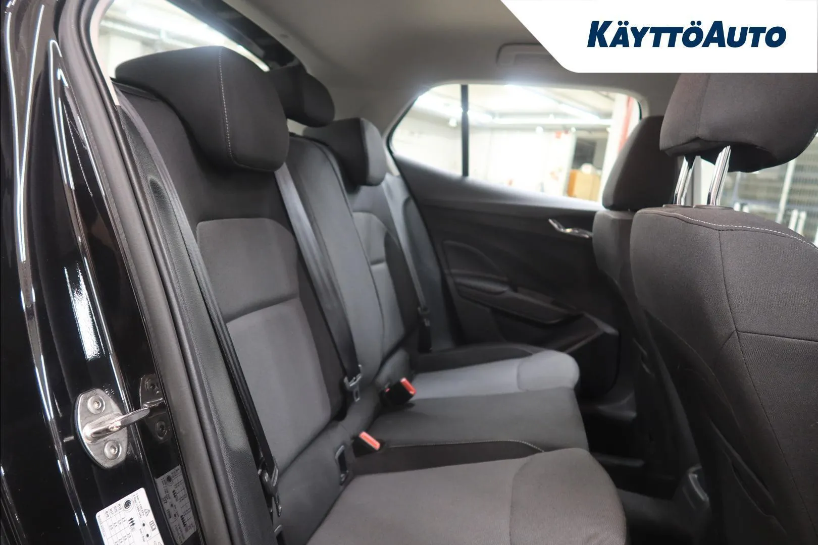 Skoda Fabia LTJ-541 carousel image