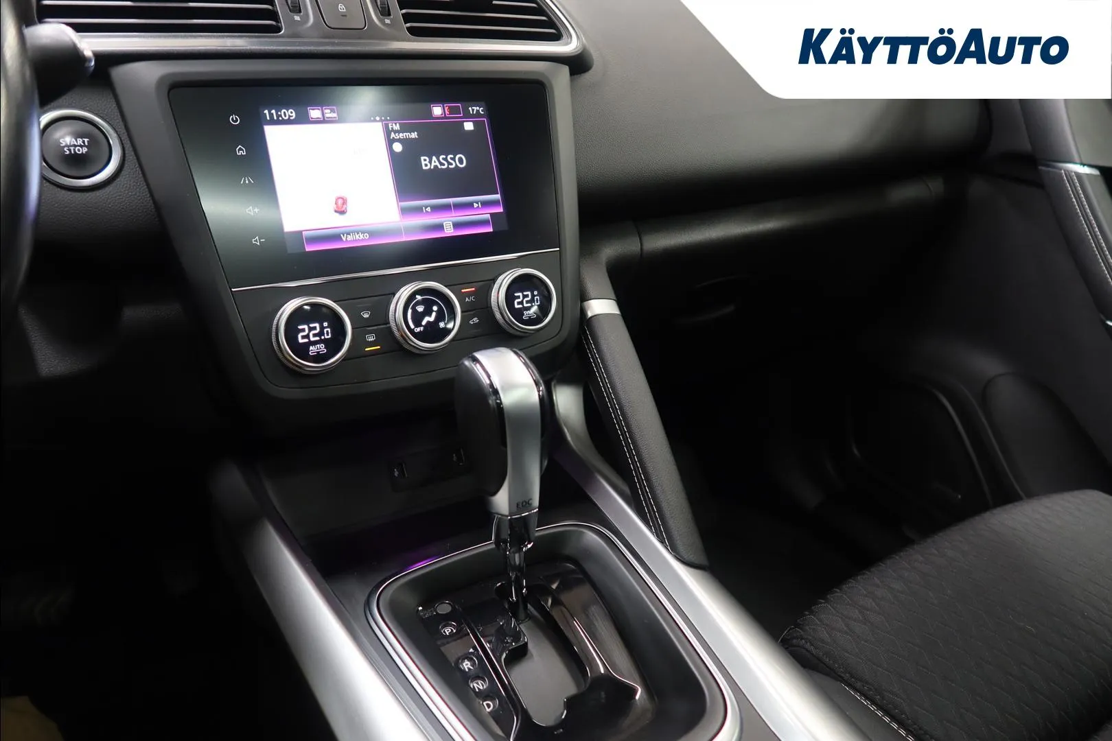 Renault Kadjar RUB-131 carousel image