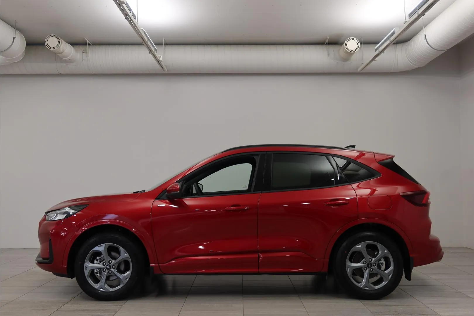 Ford Kuga EVC-120 carousel image