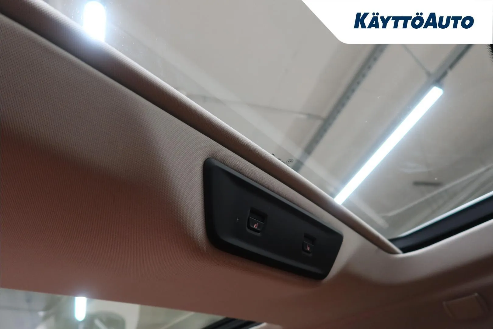 BMW X7 GNX-256 carousel image