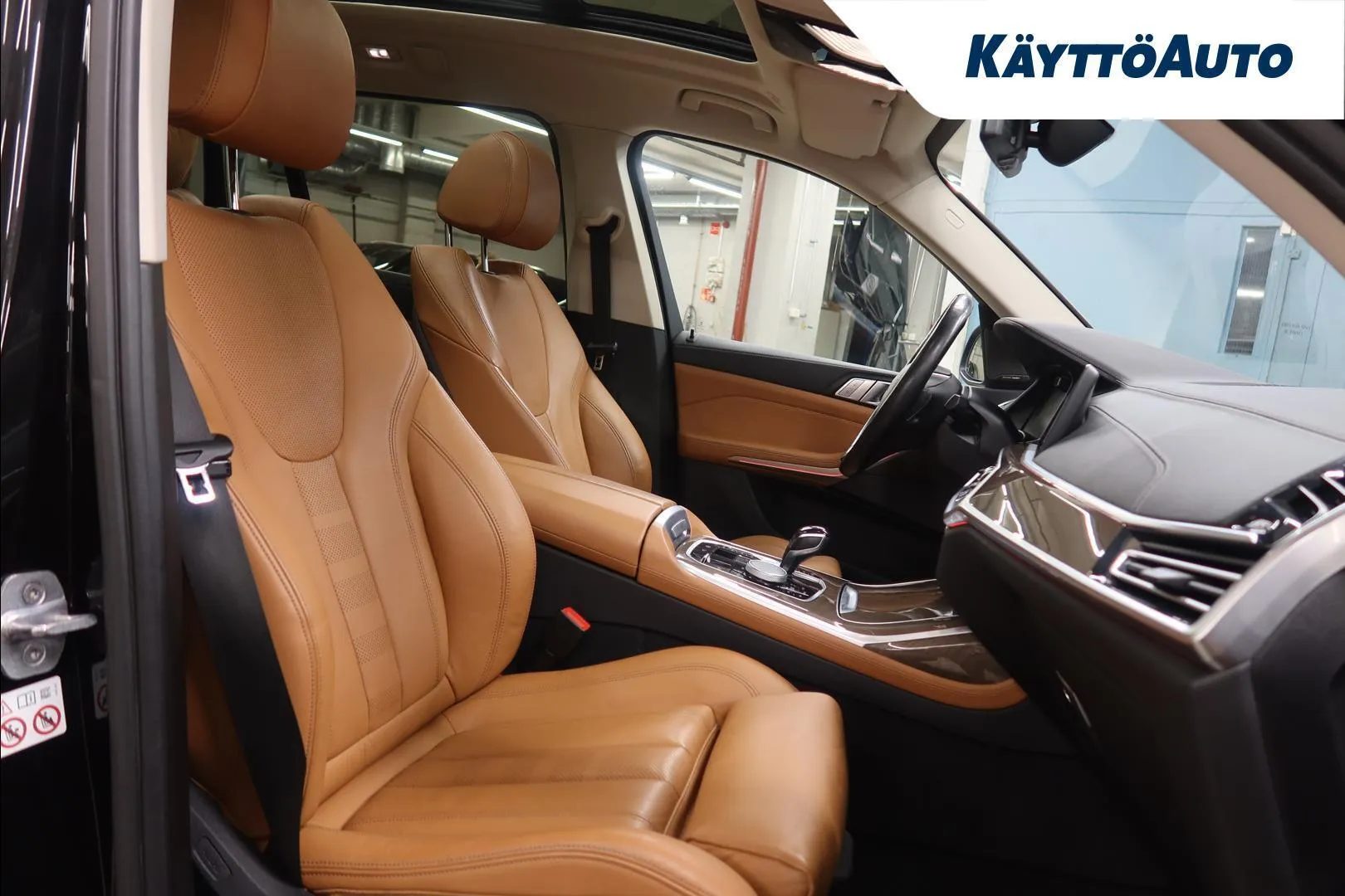 BMW X7 GNX-256 carousel image