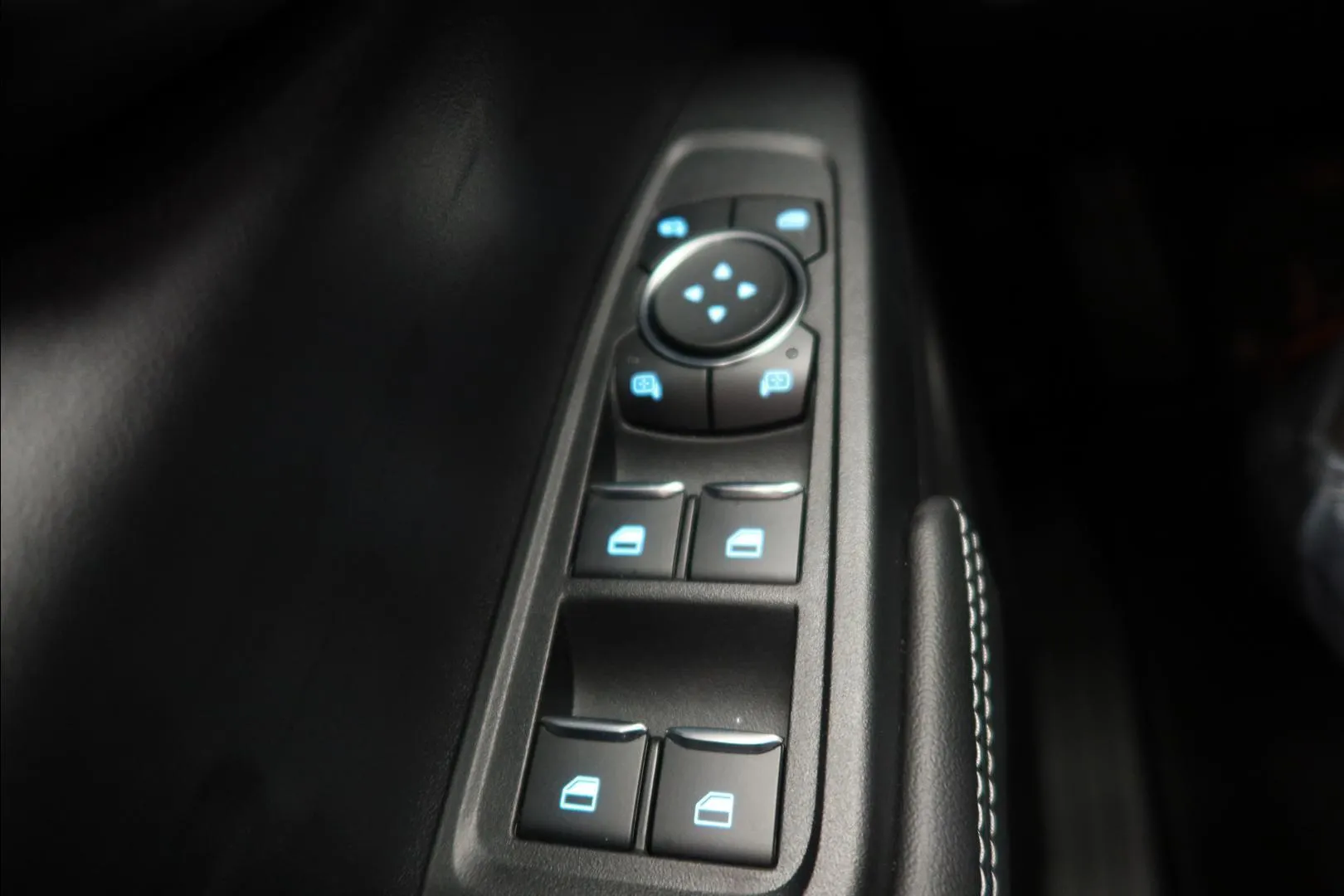 Ford Ranger GRP-104 carousel image