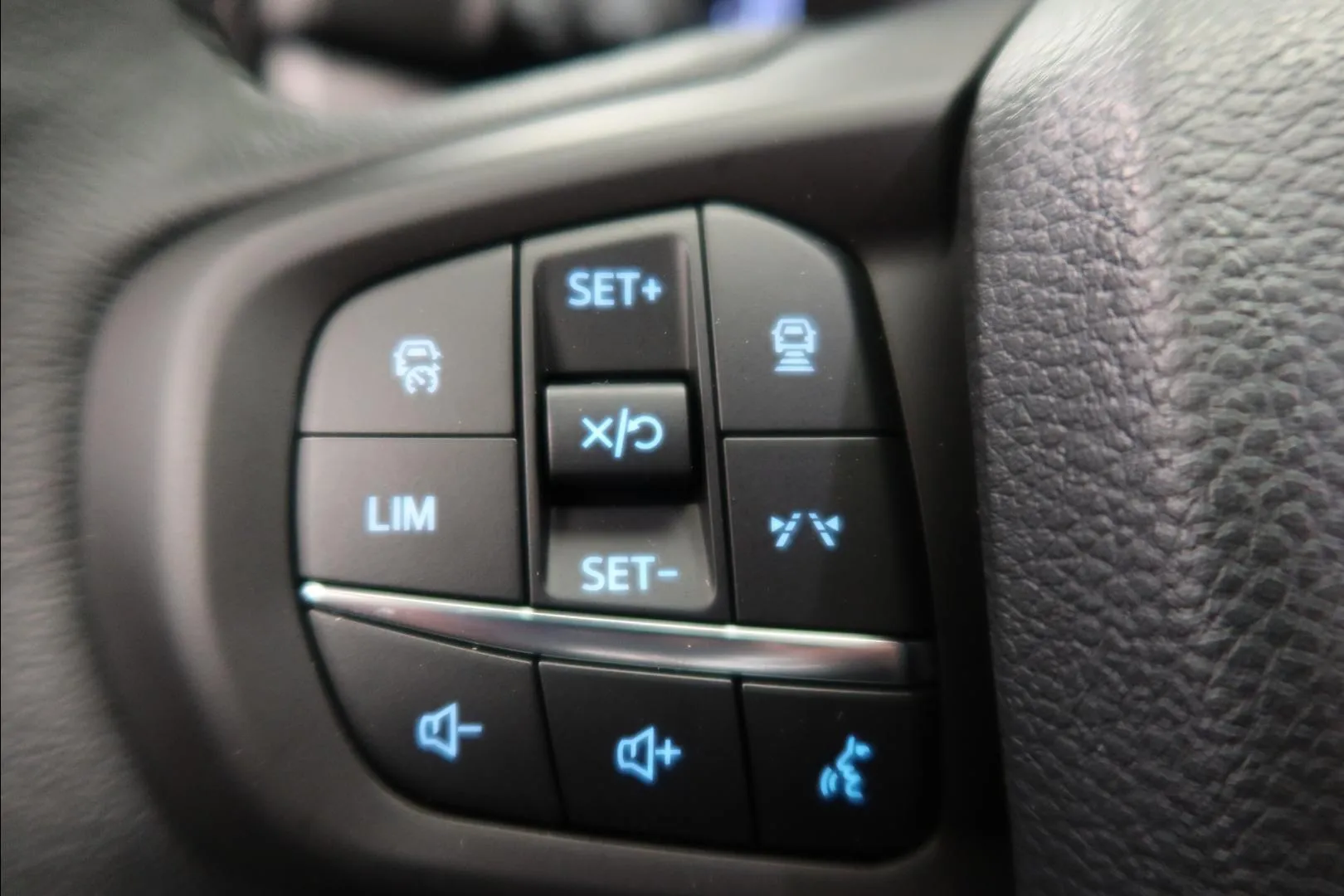 Ford Ranger GRP-104 carousel image