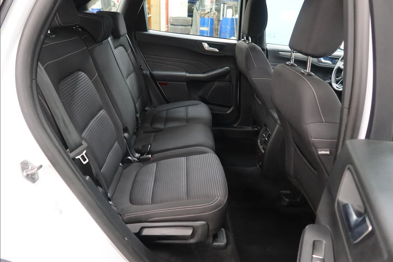 Ford Kuga FPC-166 carousel image