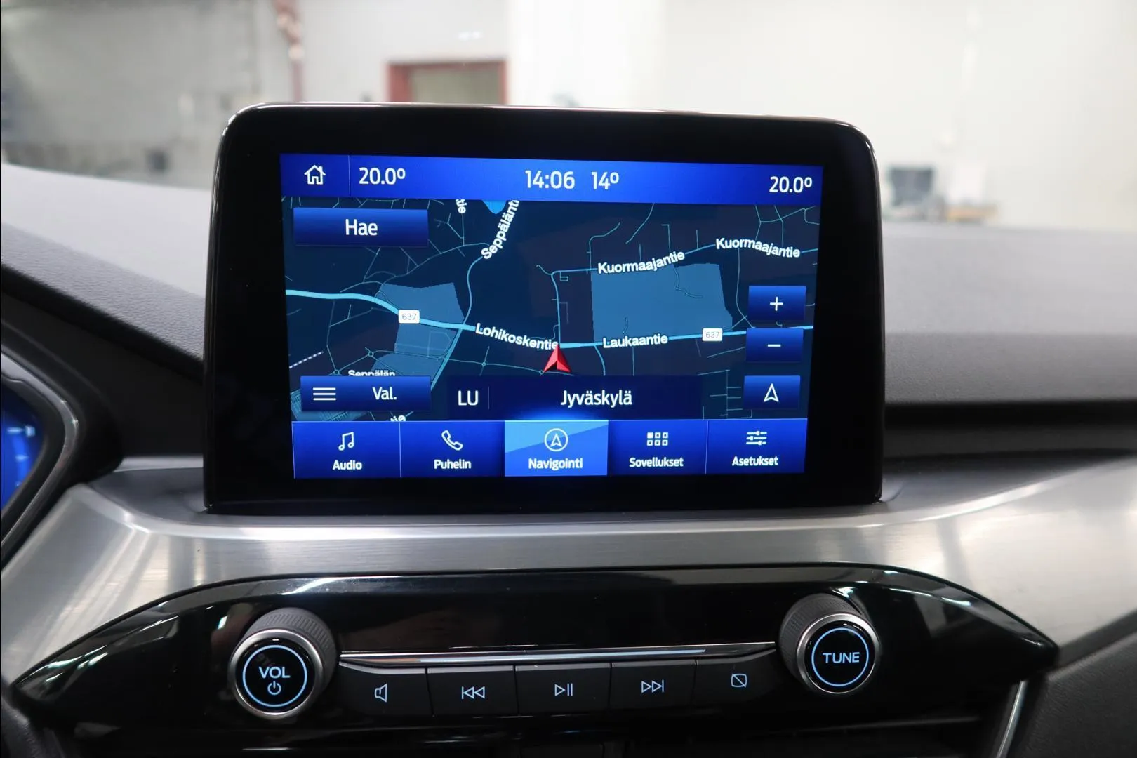 Ford Kuga FPC-166 carousel image