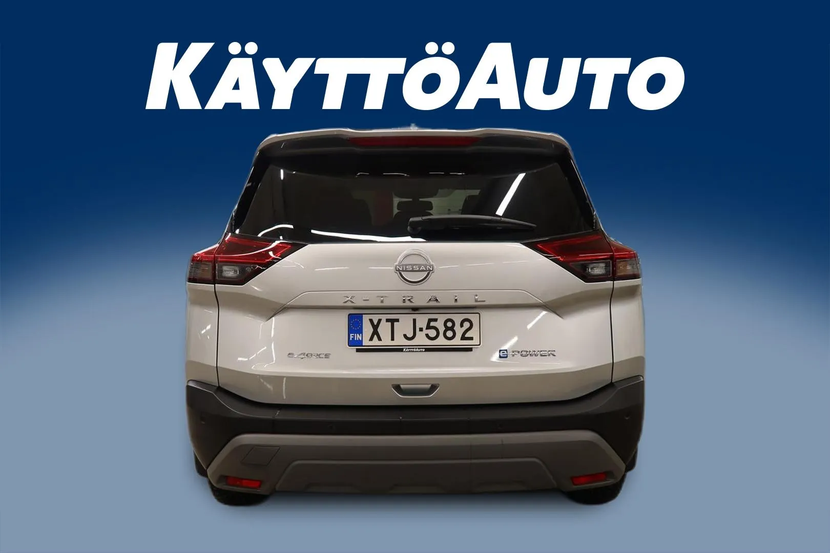 Nissan X-Trail XTJ-582 carousel image
