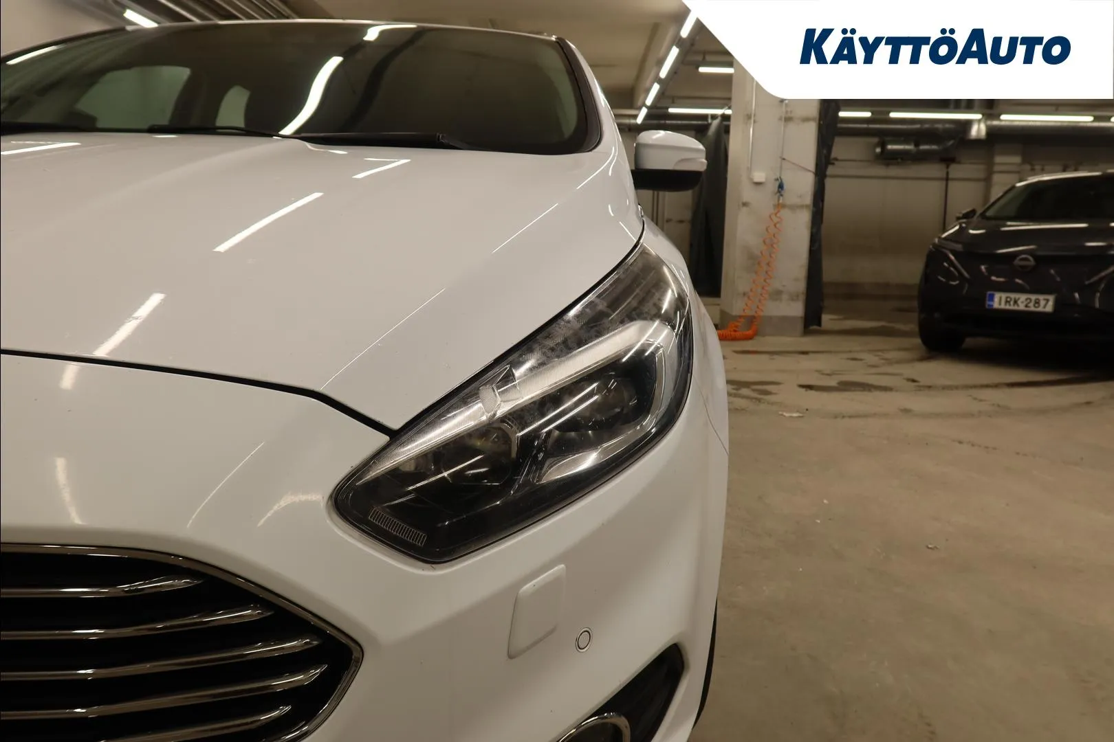 Ford S-Max JLA-905 carousel image