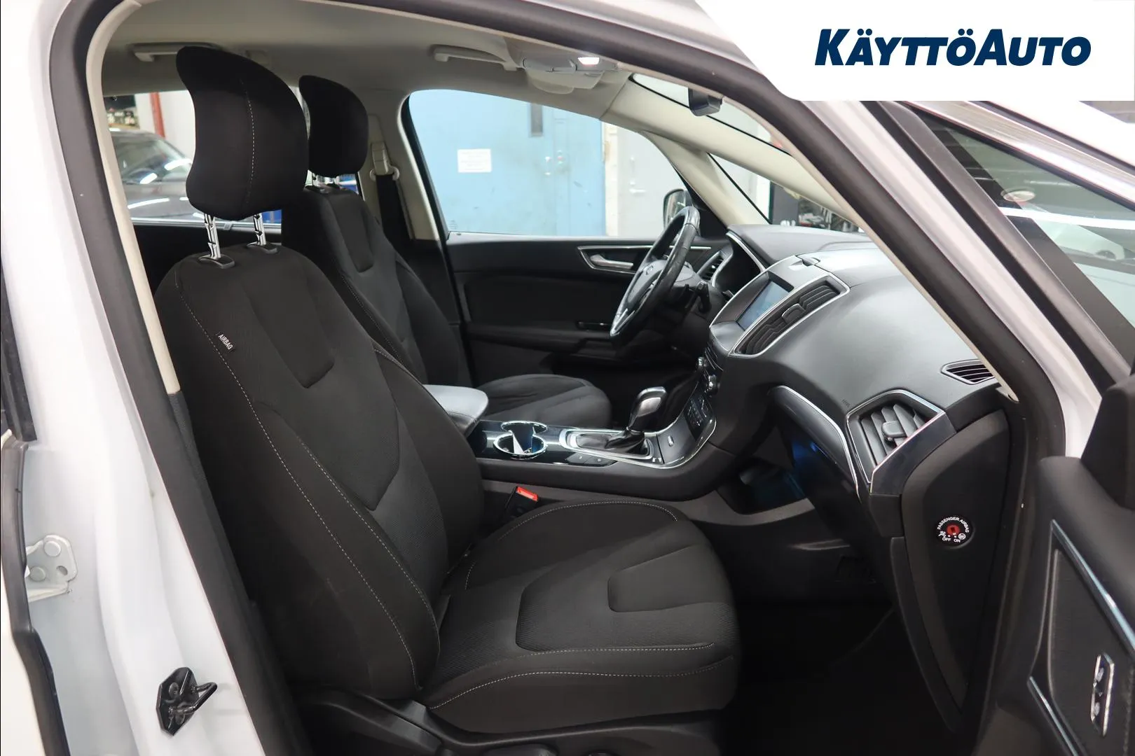 Ford S-Max JLA-905 carousel image