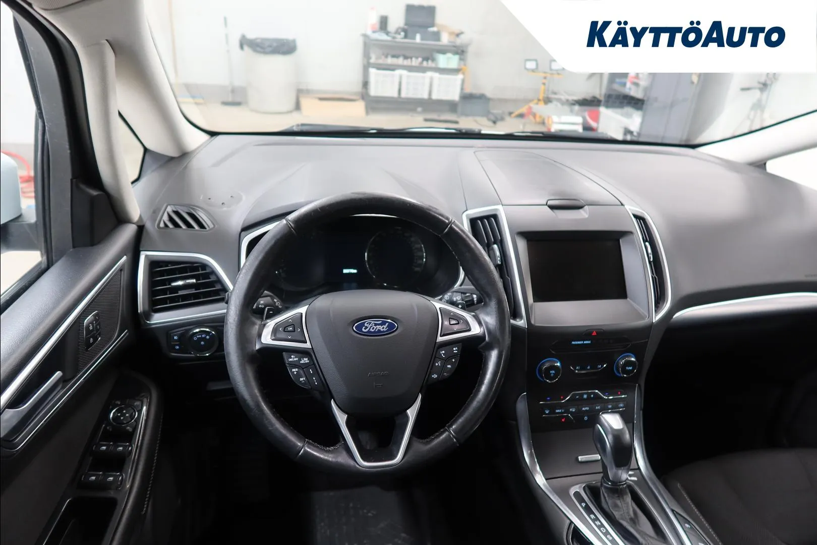 Ford S-Max JLA-905 carousel image