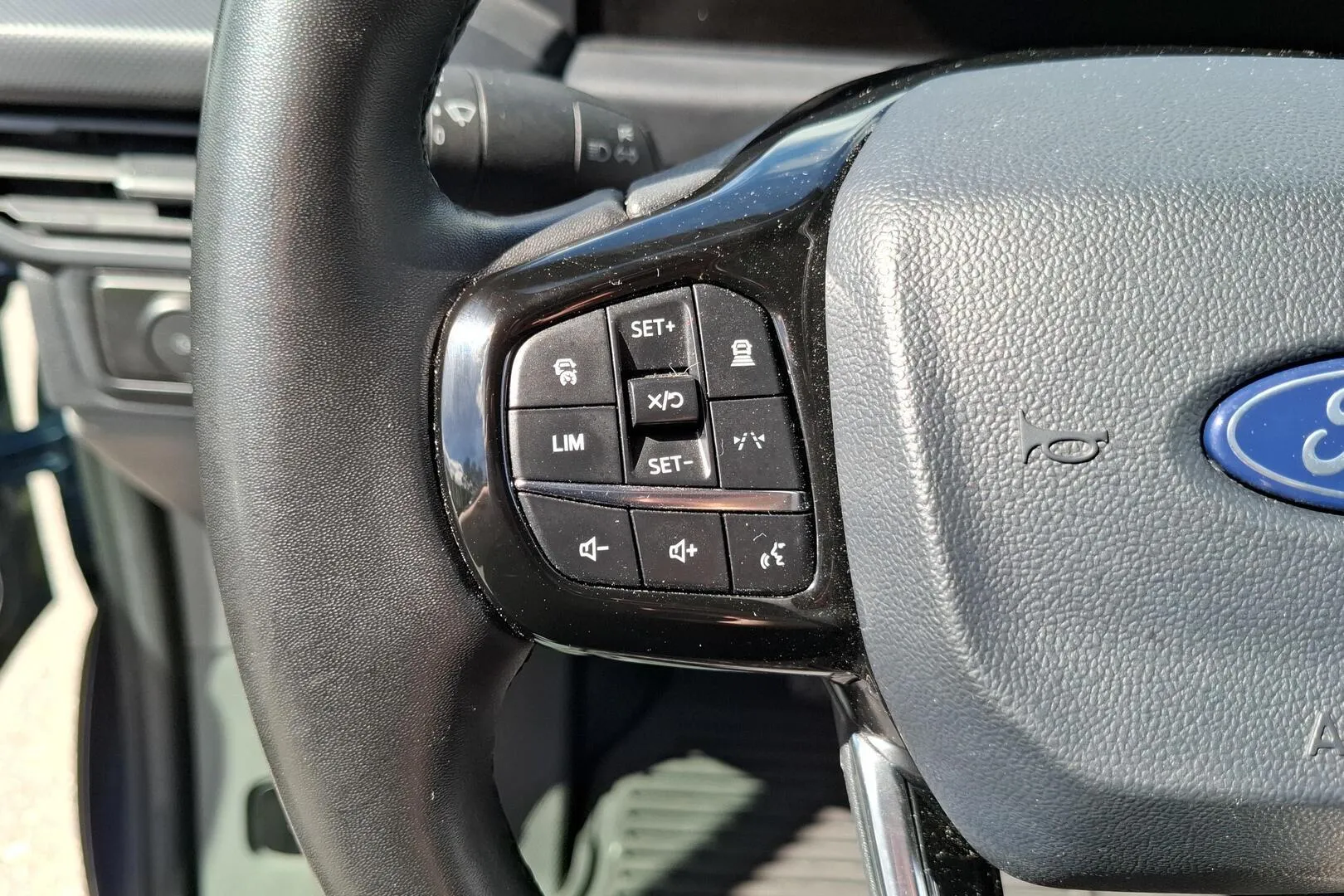 Ford Transit Custom NNL-441 carousel image