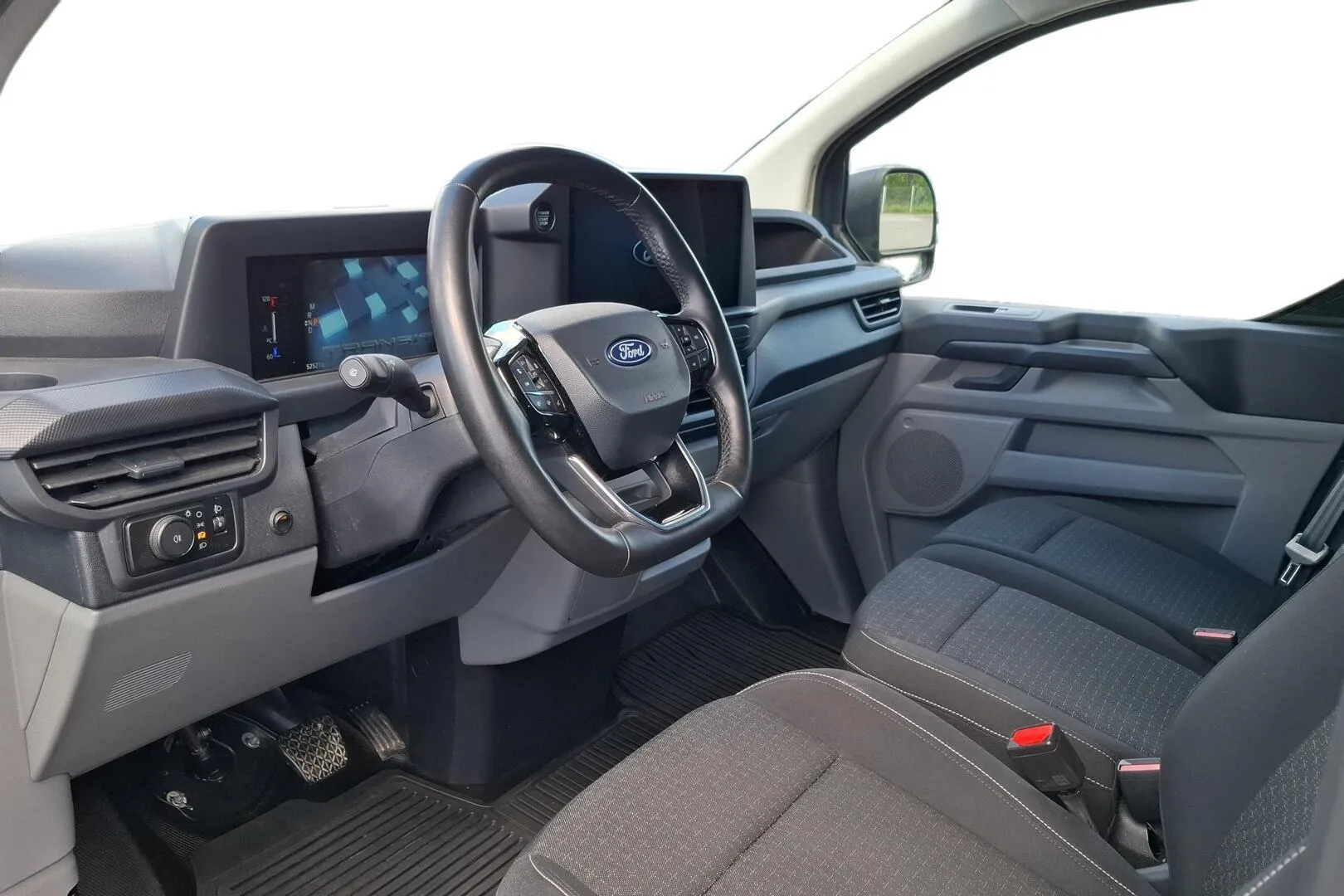 Ford Transit Custom NNL-441 carousel image