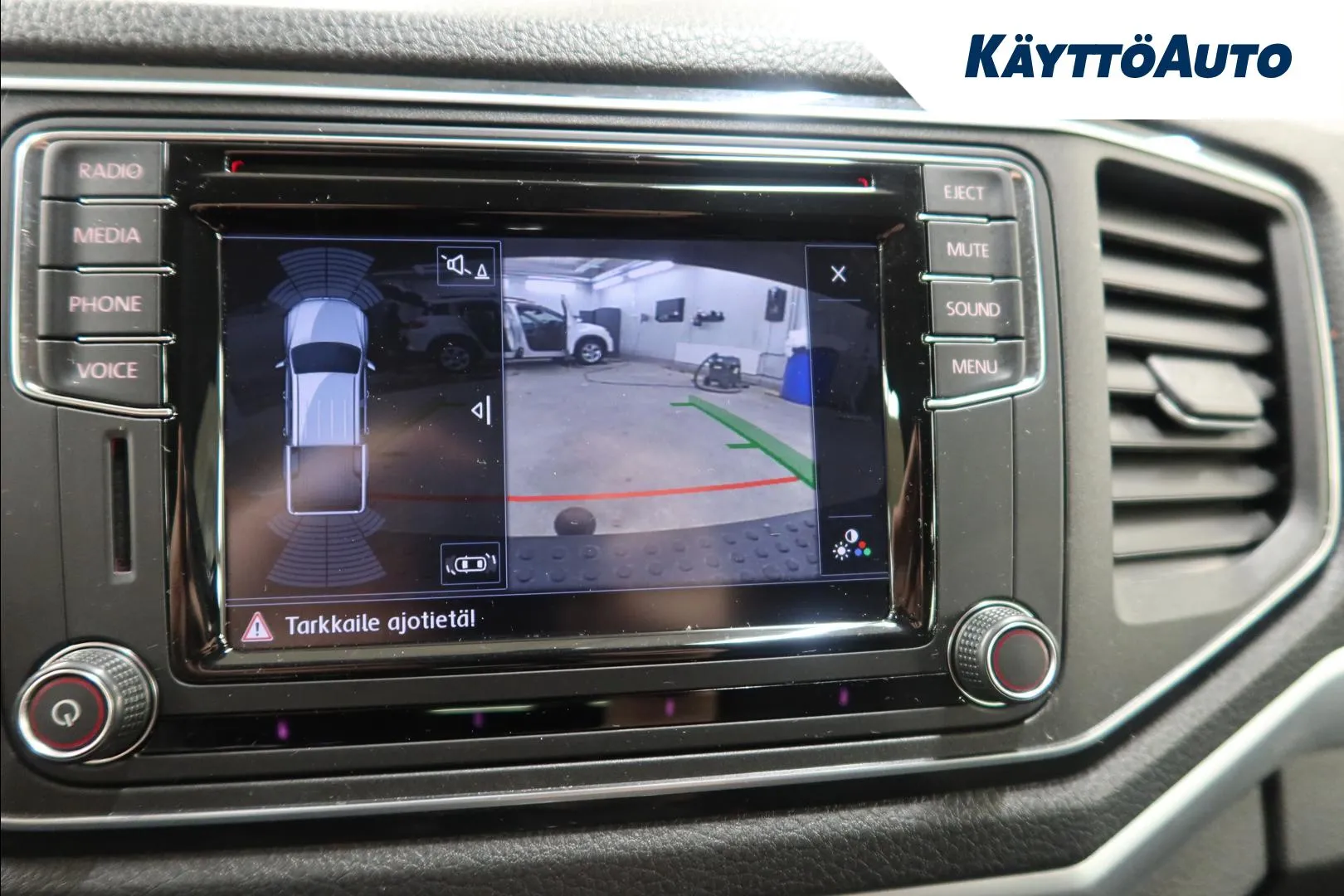 VOLKSWAGEN Amarok MMV-795 carousel image